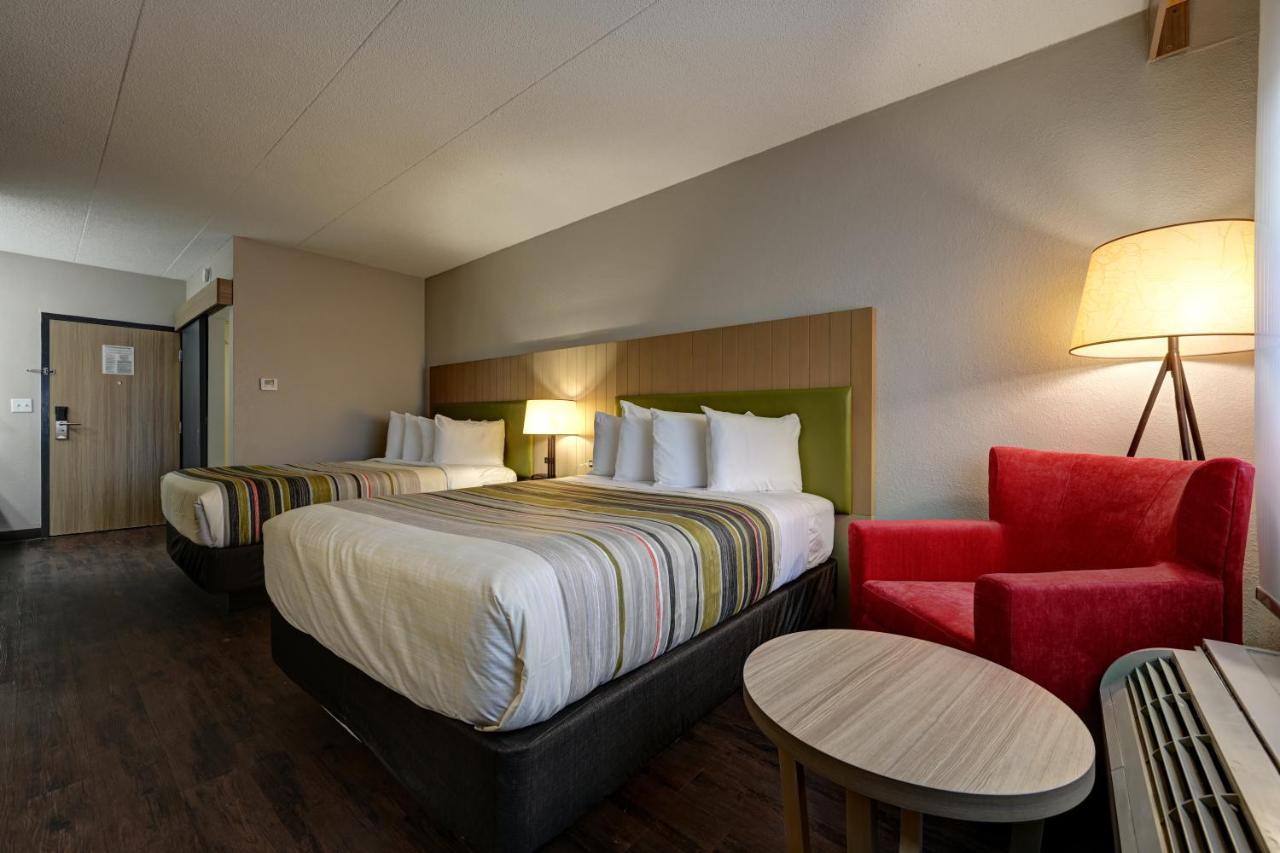 Standard Room with Two Queen Beds,1037967337:JPEG