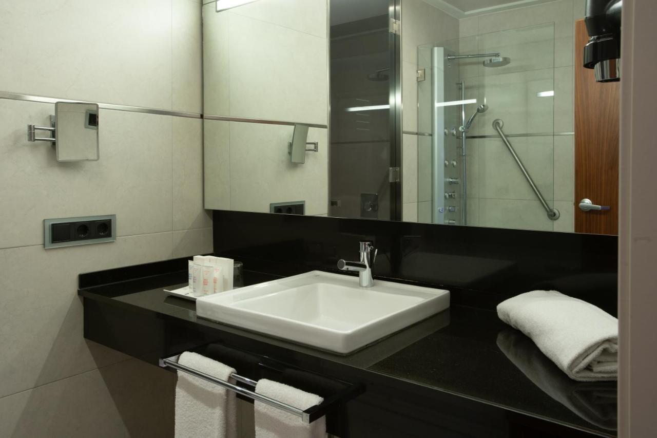 Chambre Double ou Lits Jumeaux