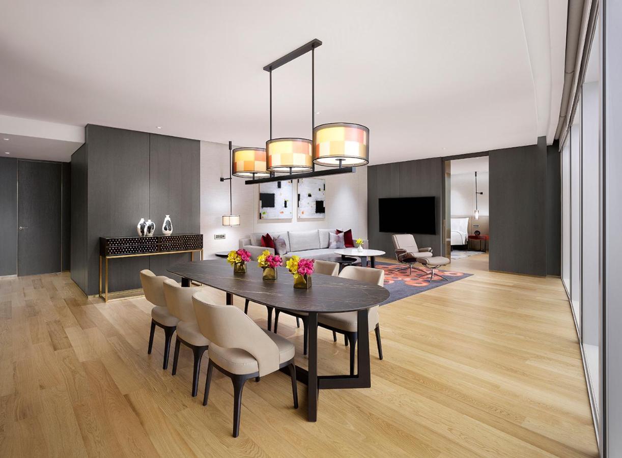Suite Lit King-Size Premier avec Vue sur la Montagne