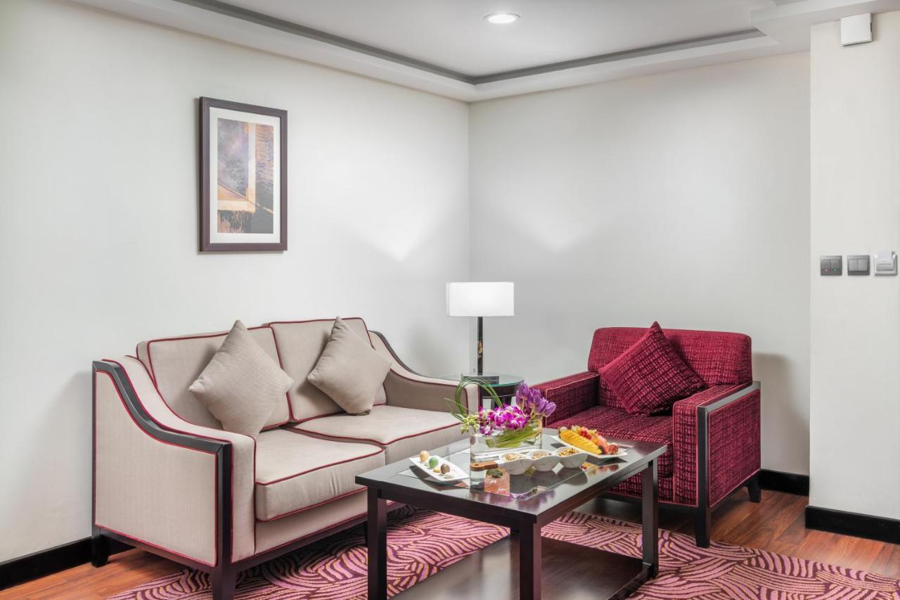 Executive Suite