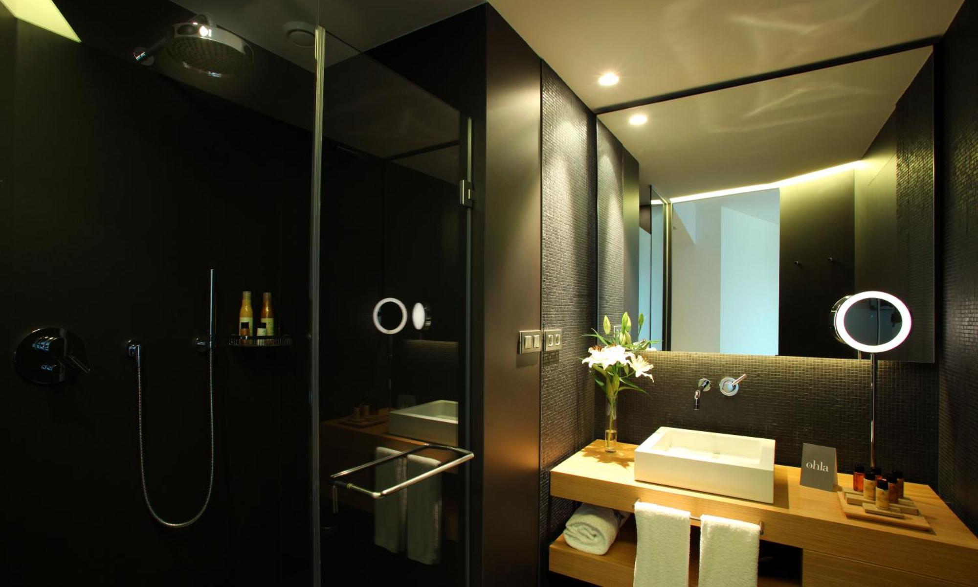 Standard Double or Twin Room (1-2 Adults),1207914286:JPEG