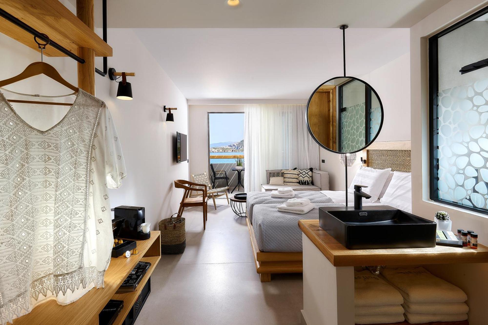 Suite 1 Chambre - Vue Latérale sur Mer