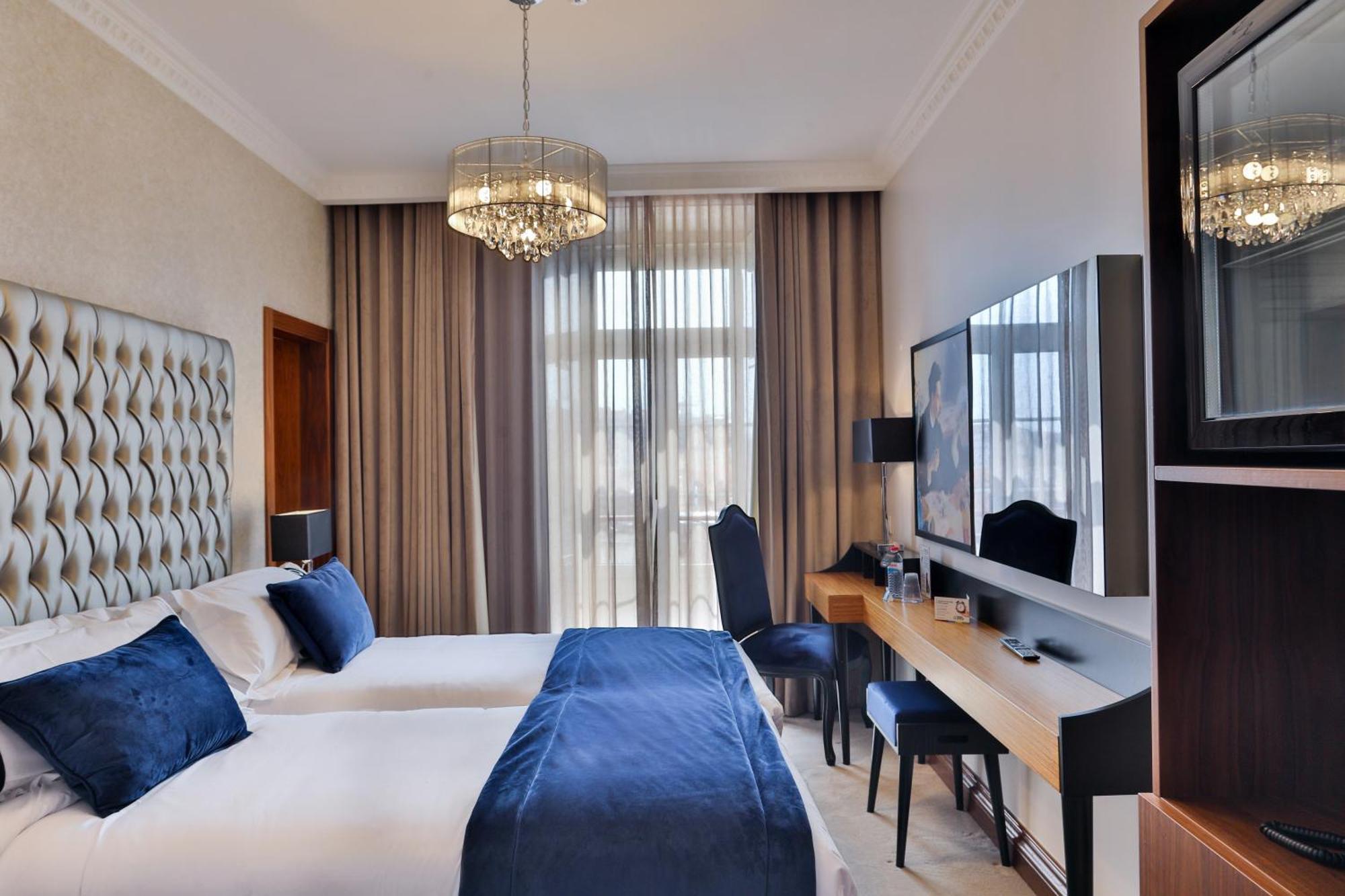Quarto Twin