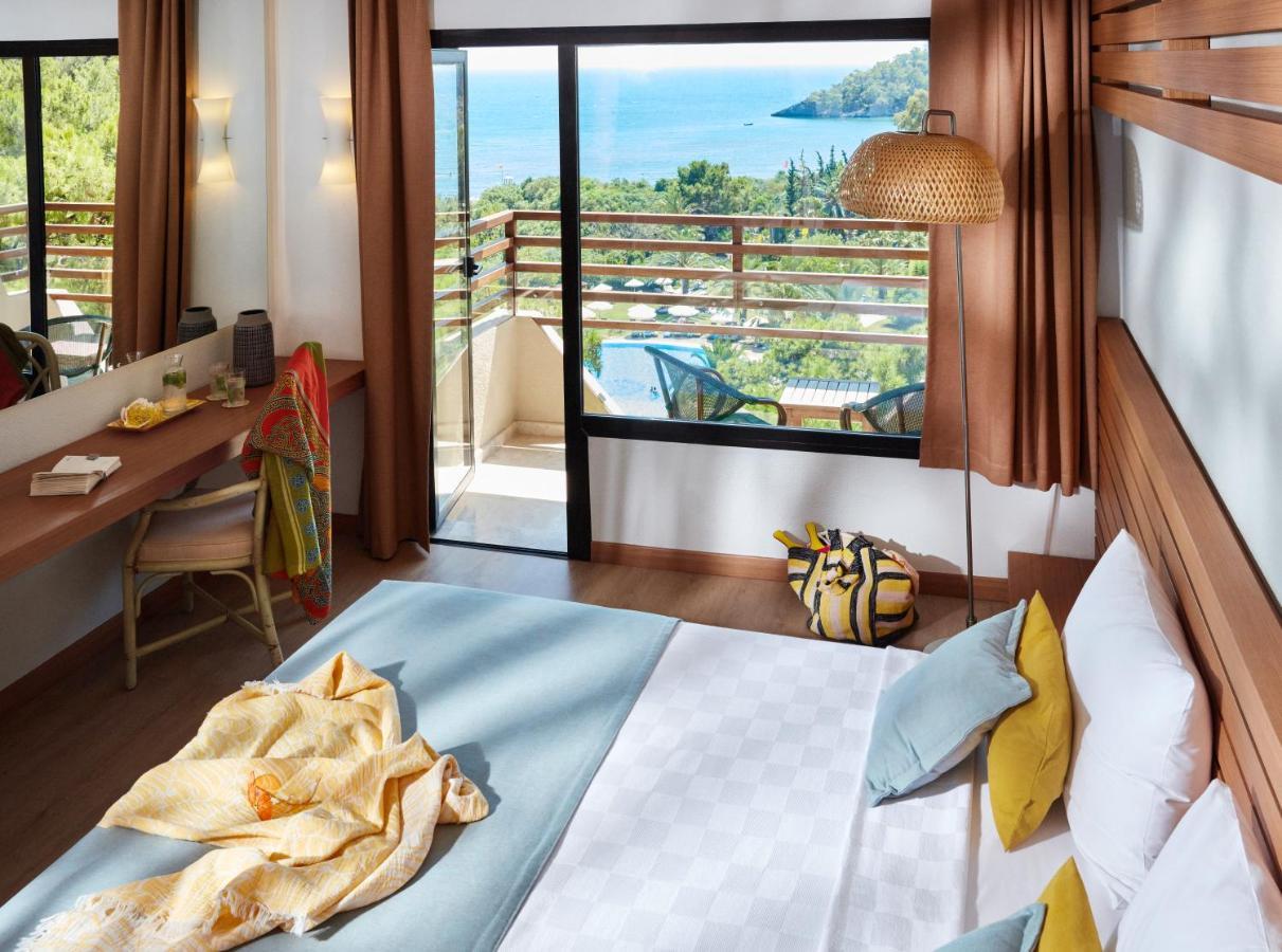 Chambre Double Standard avec Balcon - Côté Mer