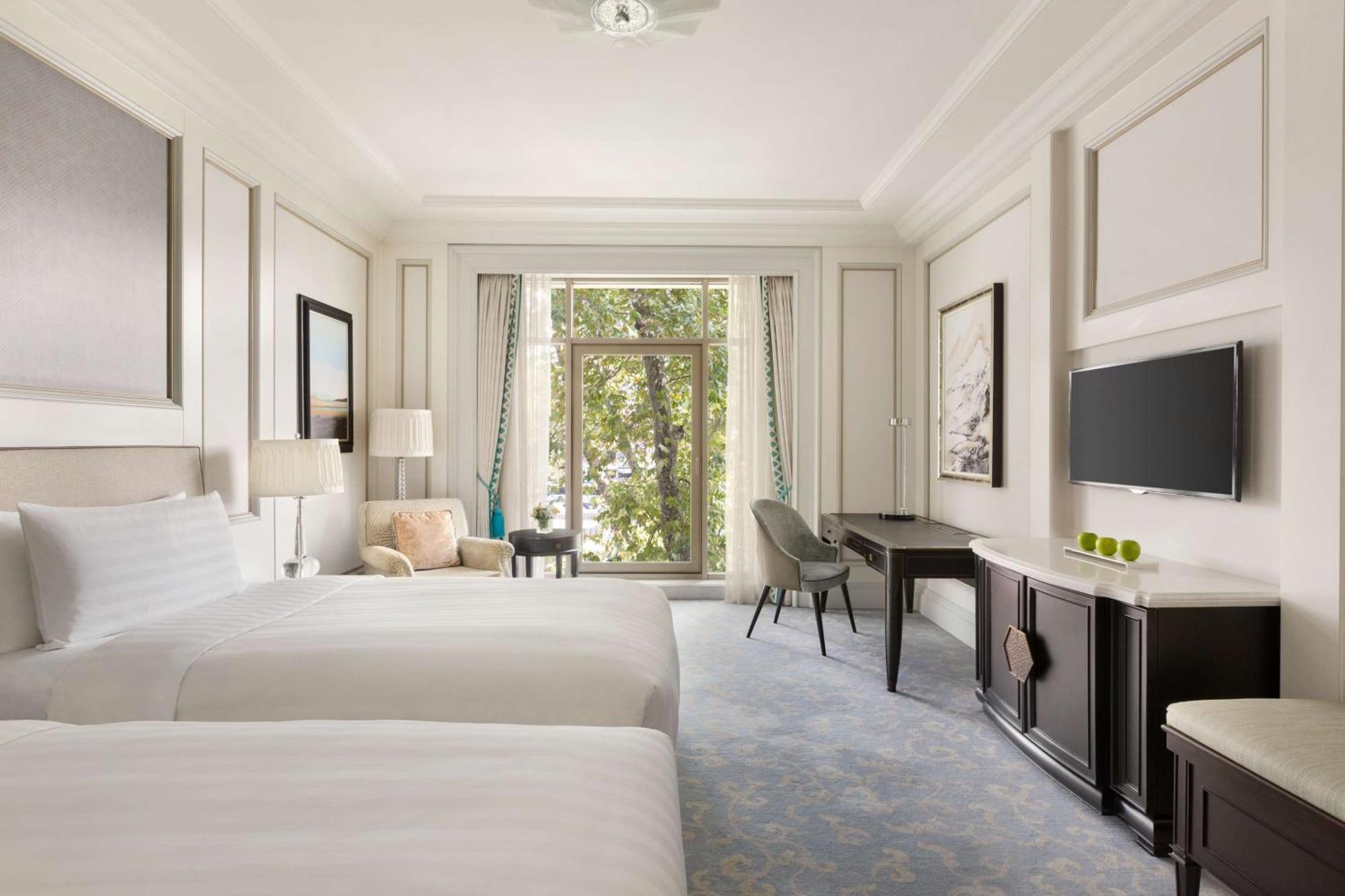 Deluxe Room with City View
