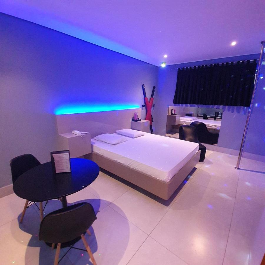 Suíte Deluxe com Banheira de Hidromassagem