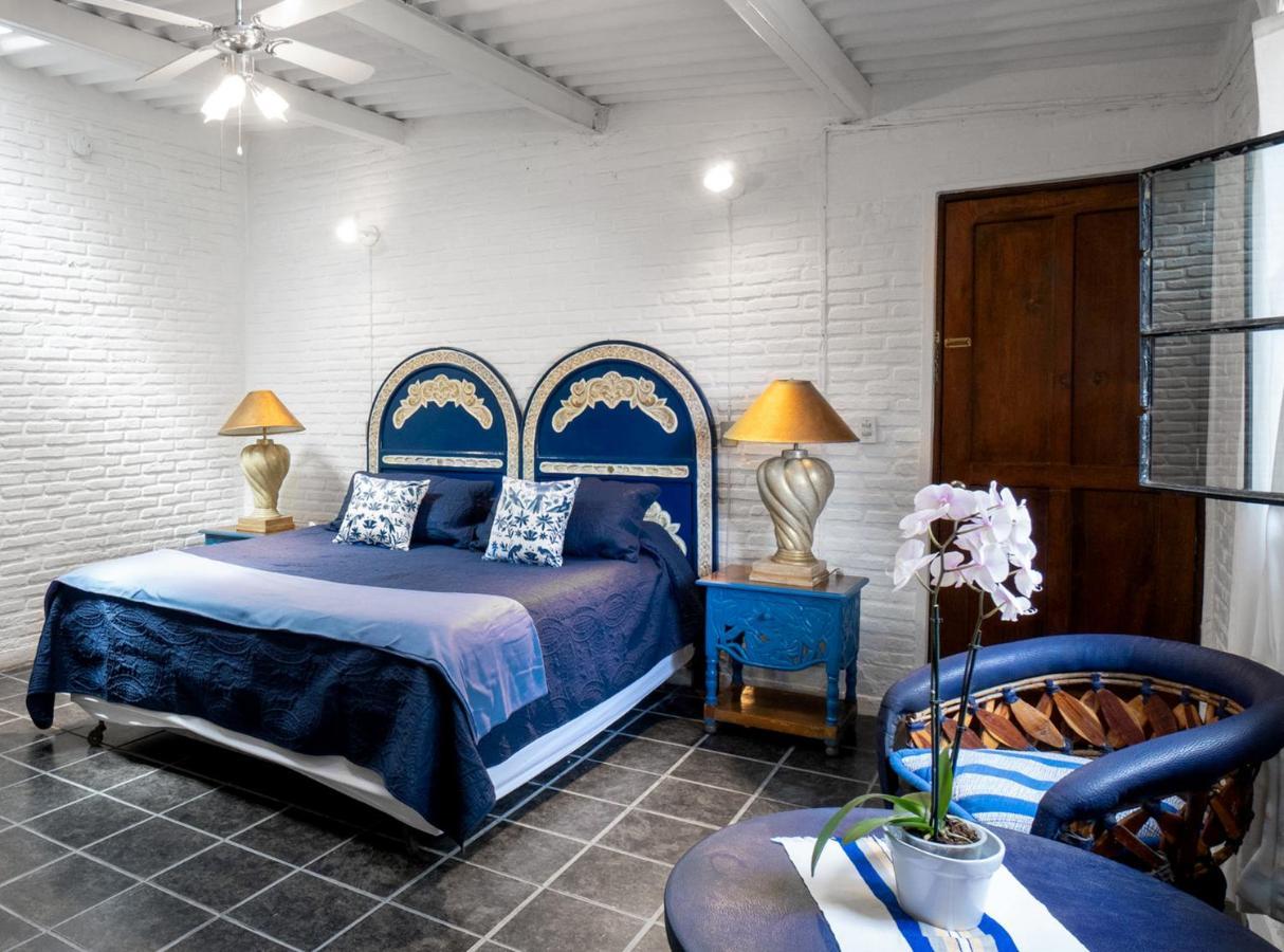 Deluxe King Suite,1297725523:JPEG