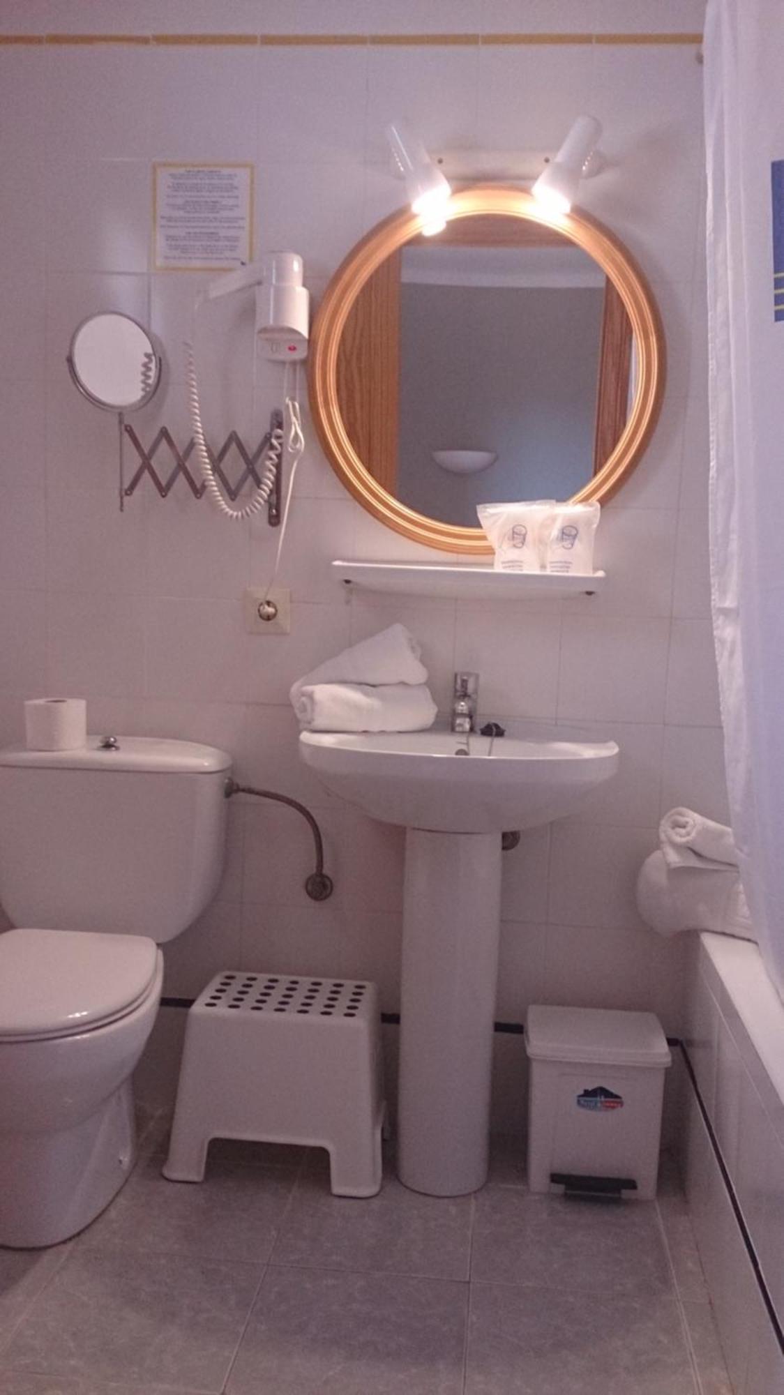 Chambre Simple avec Salle de Bains