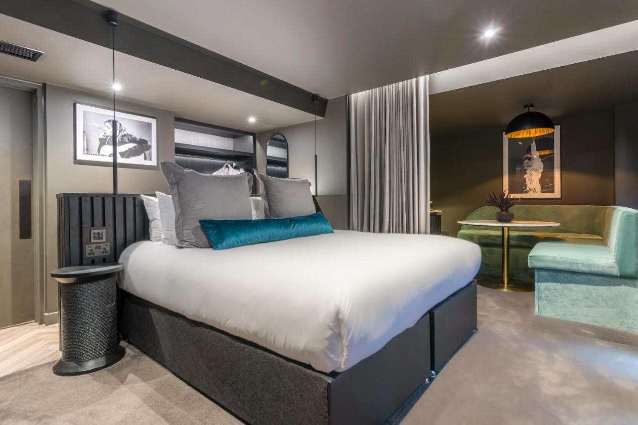 Quarto Deluxe com Cama King-size - Não Fumantes
