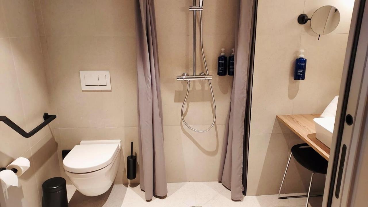 Double Room Side Sea View Disability Access
