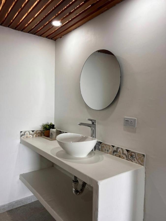 Double Room,1415909598:JPEG