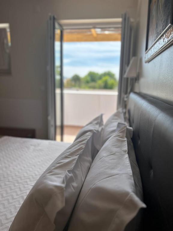 Double Room Balcony,1469856842:JPEG
