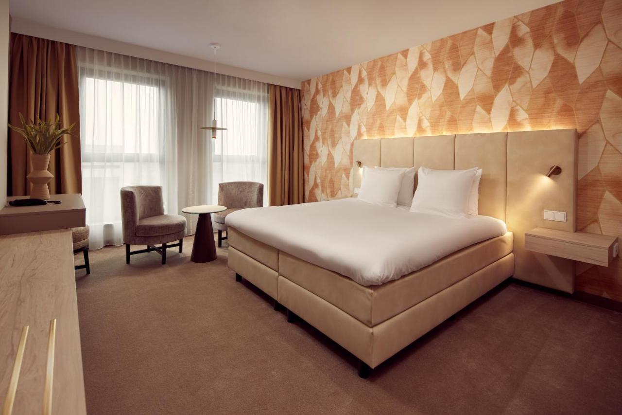 Deluxe Zimmer mit Kingsize-Bett