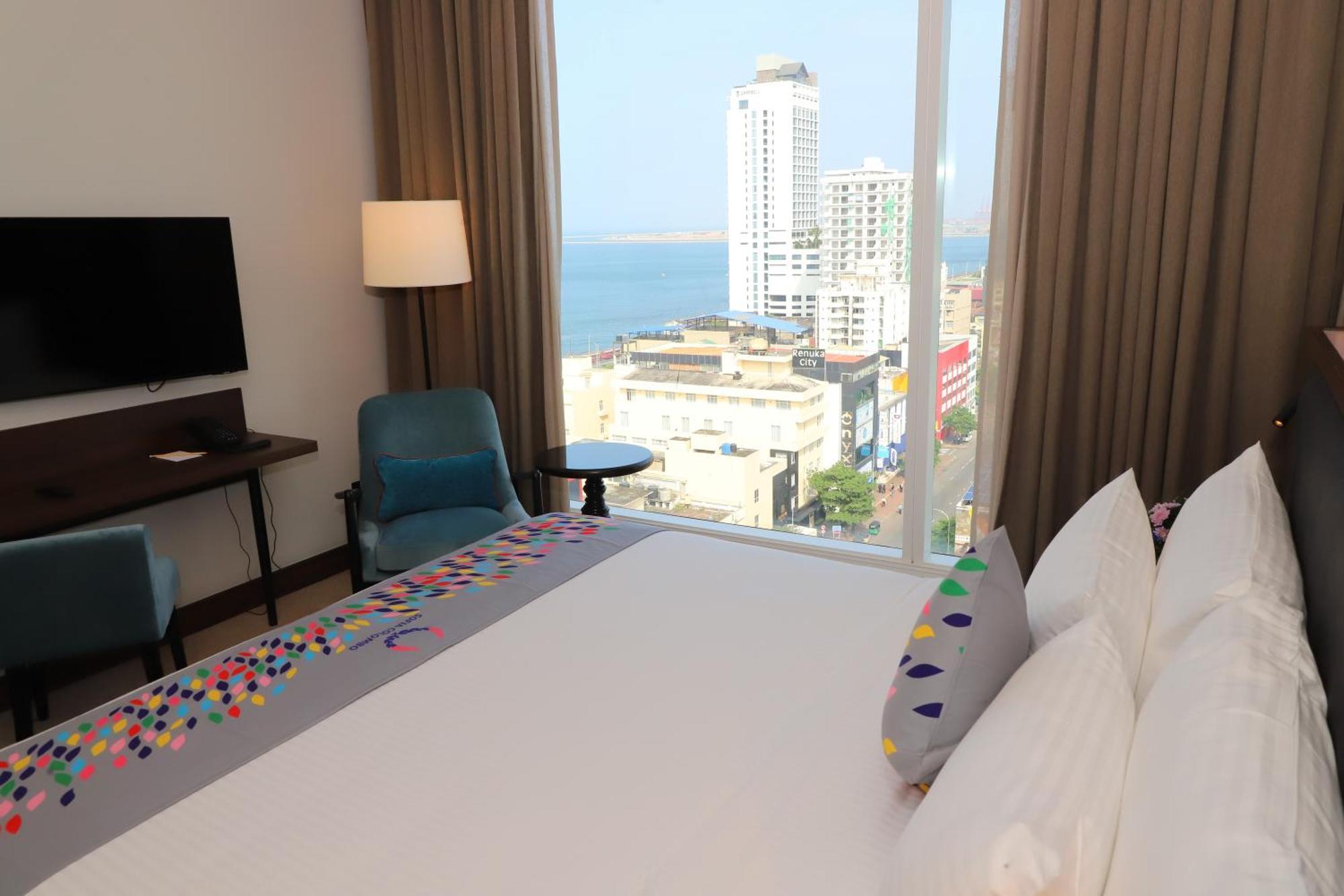 Deluxe King Room Sea View 