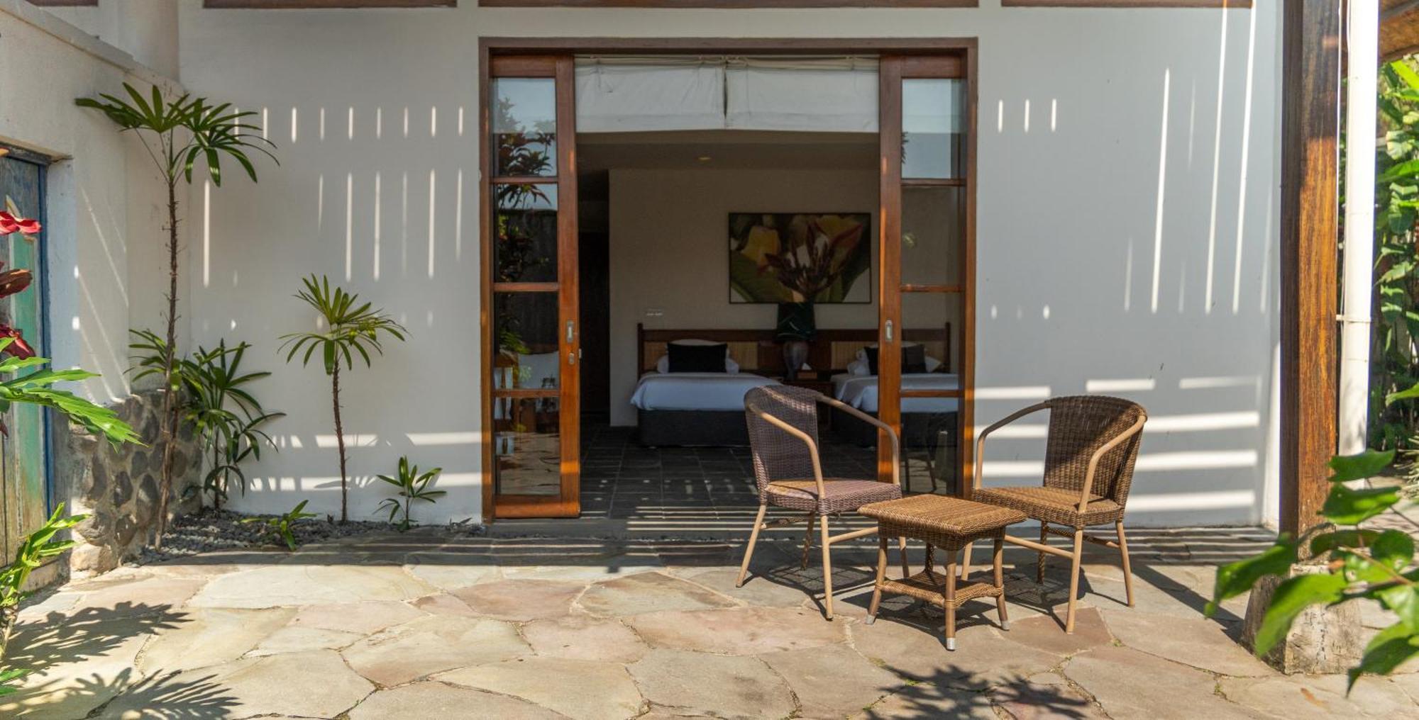 Suite with Garden View