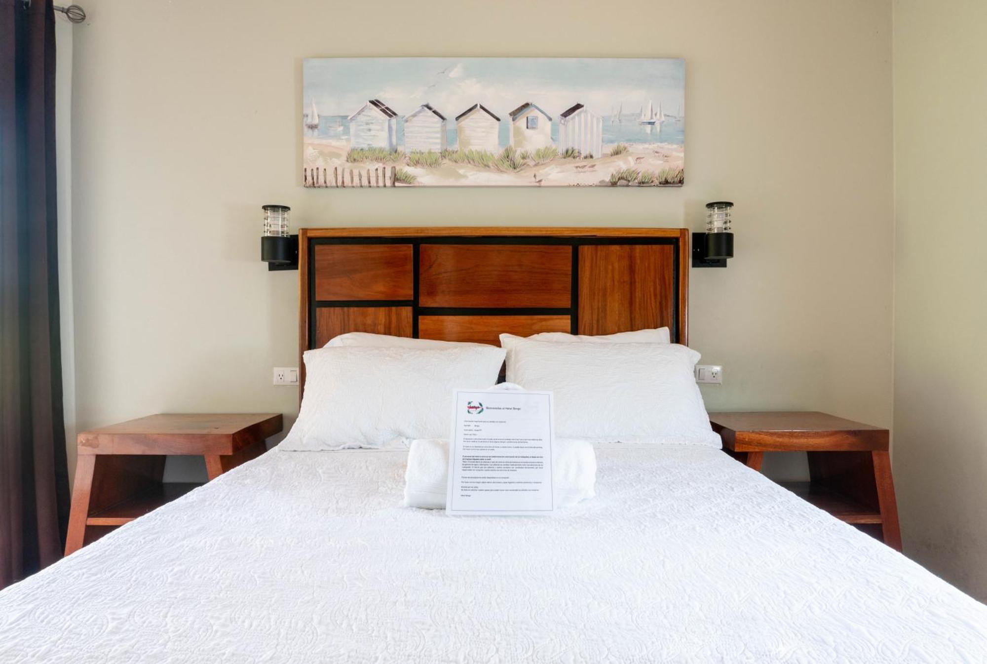 Deluxe Double Two Queen Beds,1107529590:JPEG