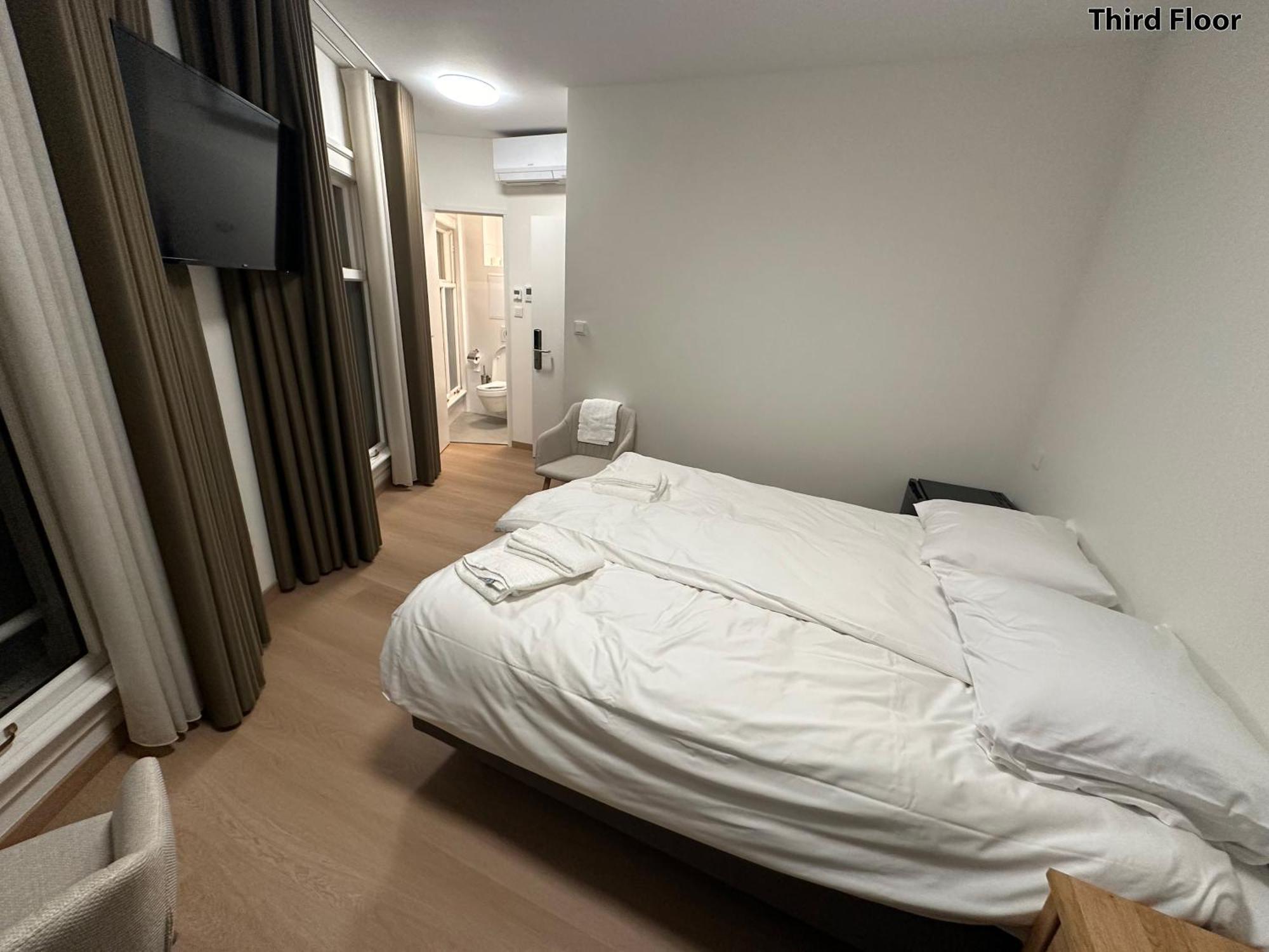 Chambre Double Deluxe avec Douche
