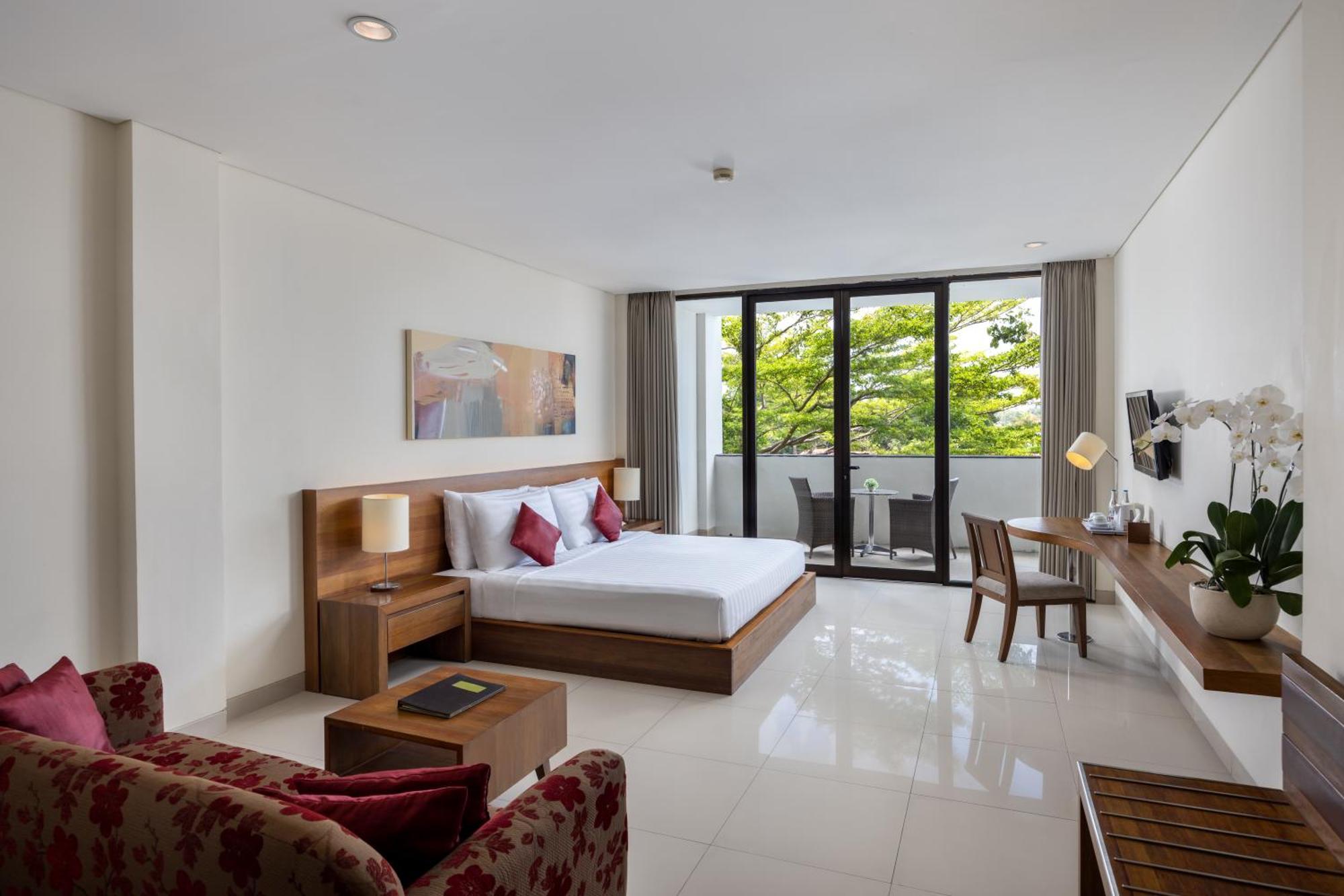 Junior Suite Balcony