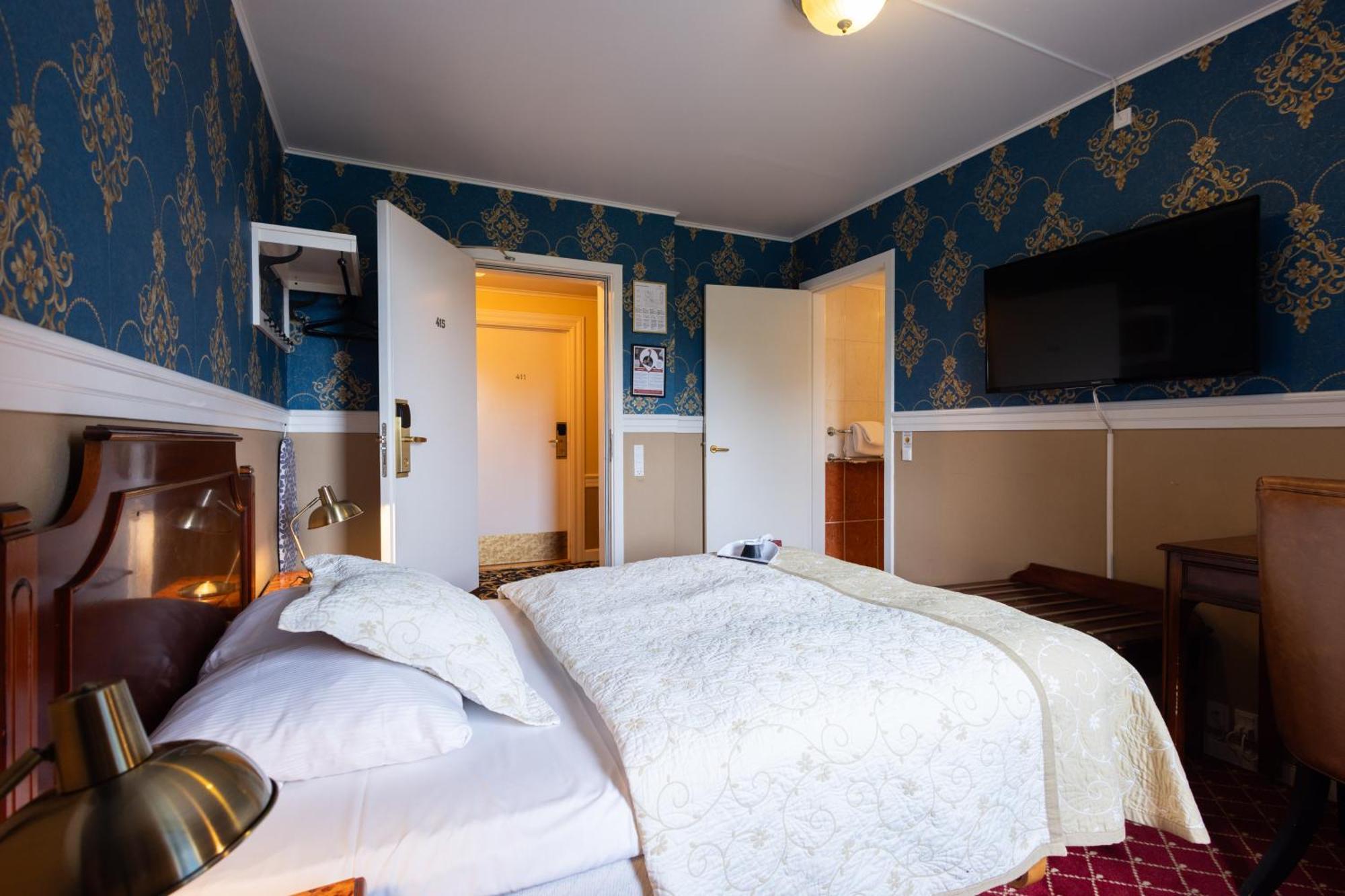 Small Double Room