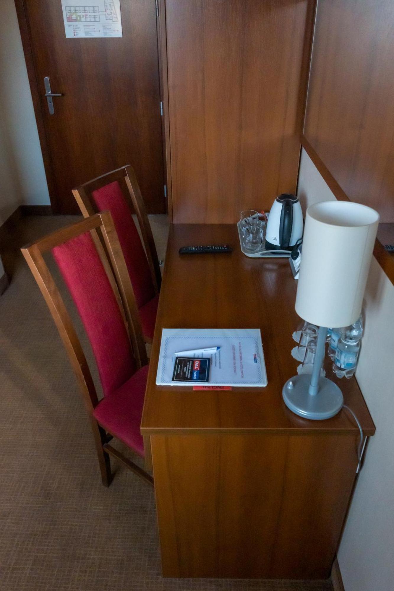 Triple Room,1576708376:JPEG