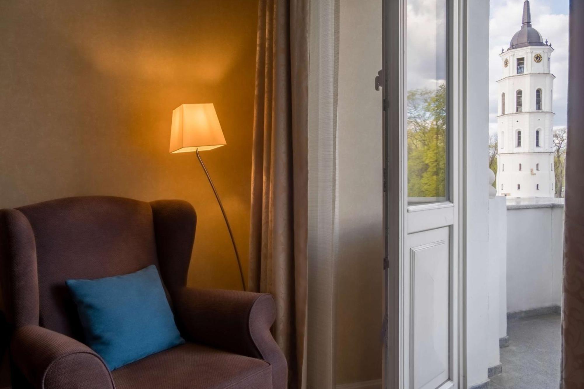 Suite mit 1 Schlafzimmer mit Kingsize-Bett und Balkon