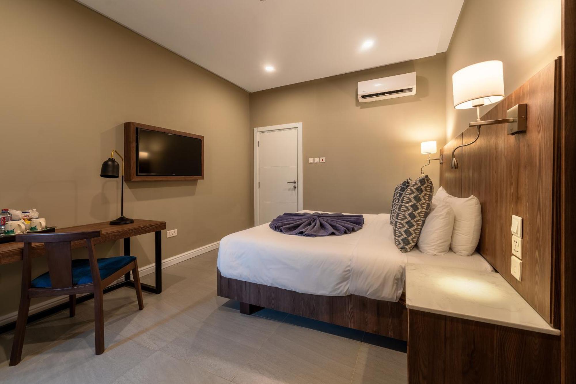 Executive Suite