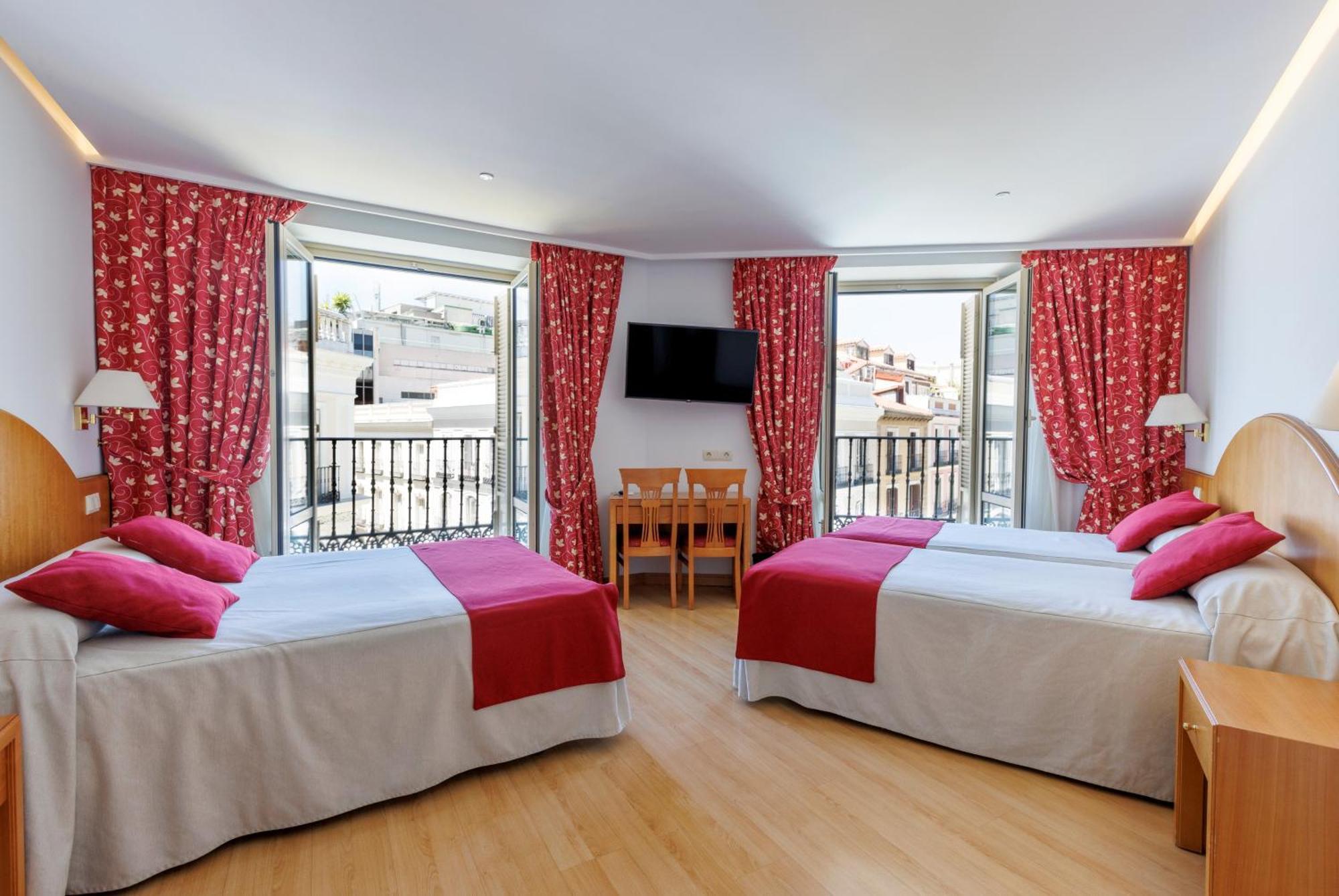 Quadruple Room,1607676265:JPEG