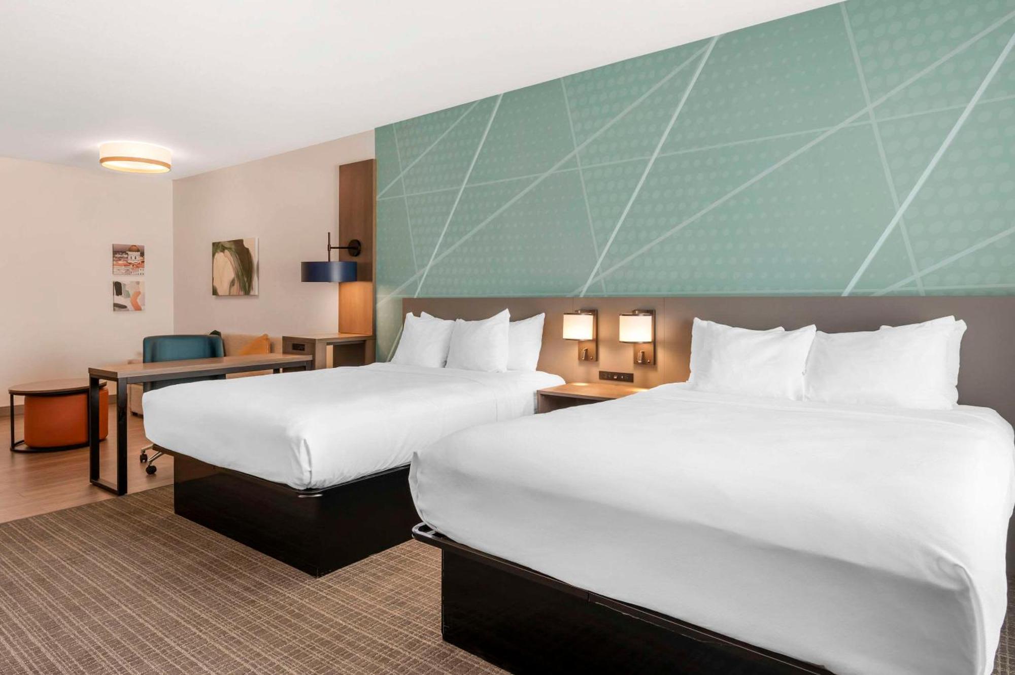 Queen Suite with Two Queen Beds - Disability Access/Non smoking
