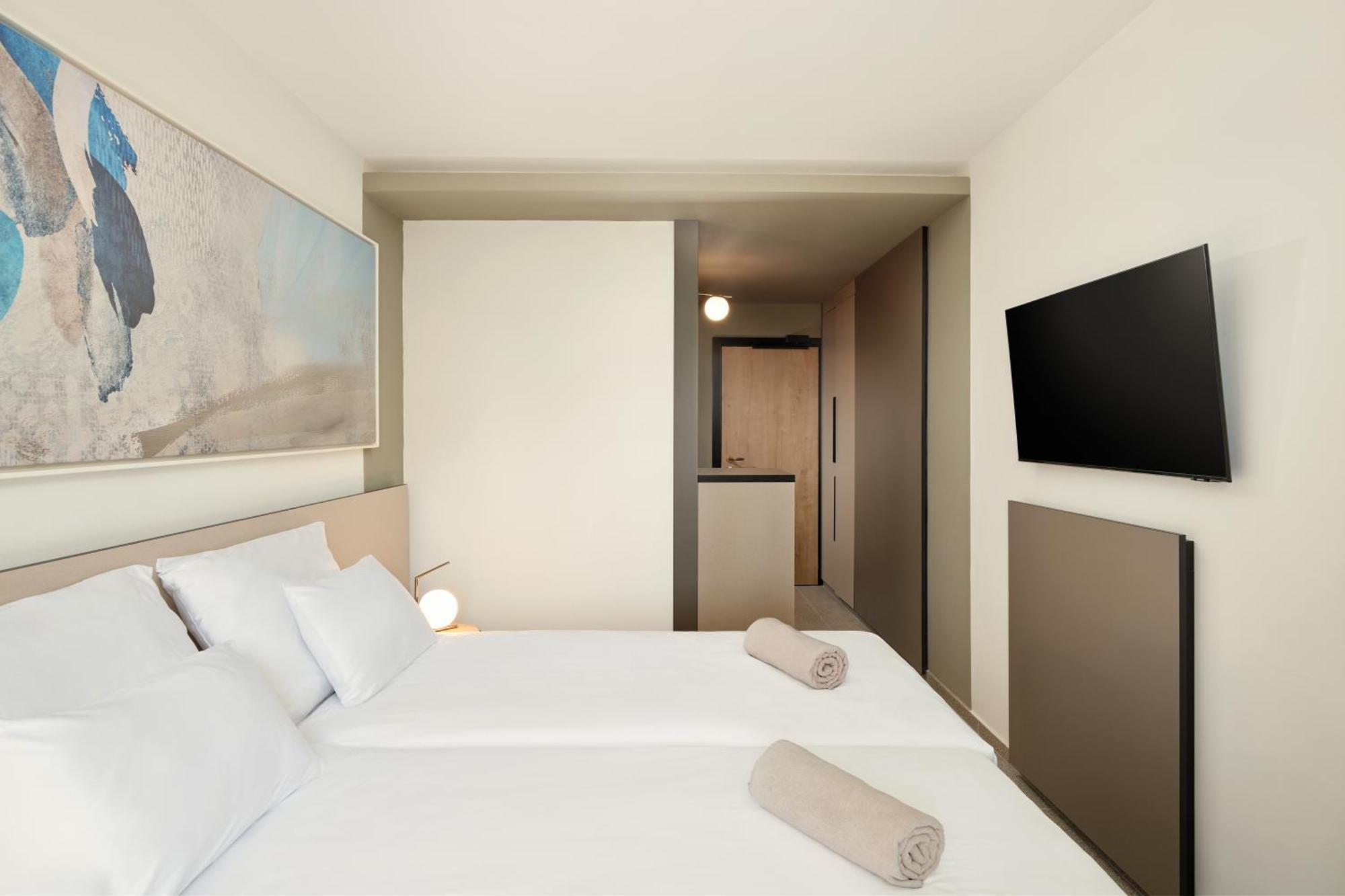 Superior Room Park  View