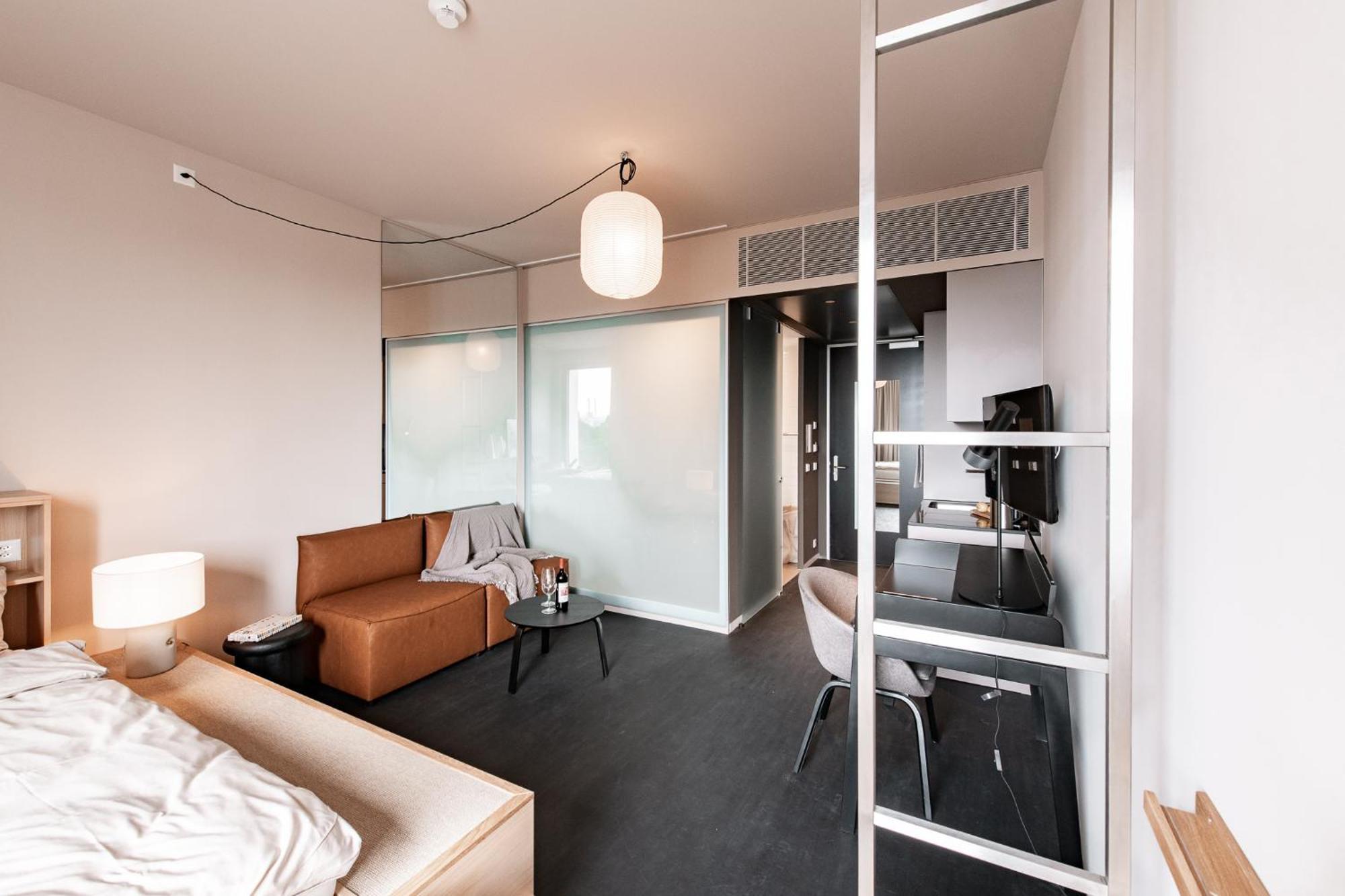 Apartment M