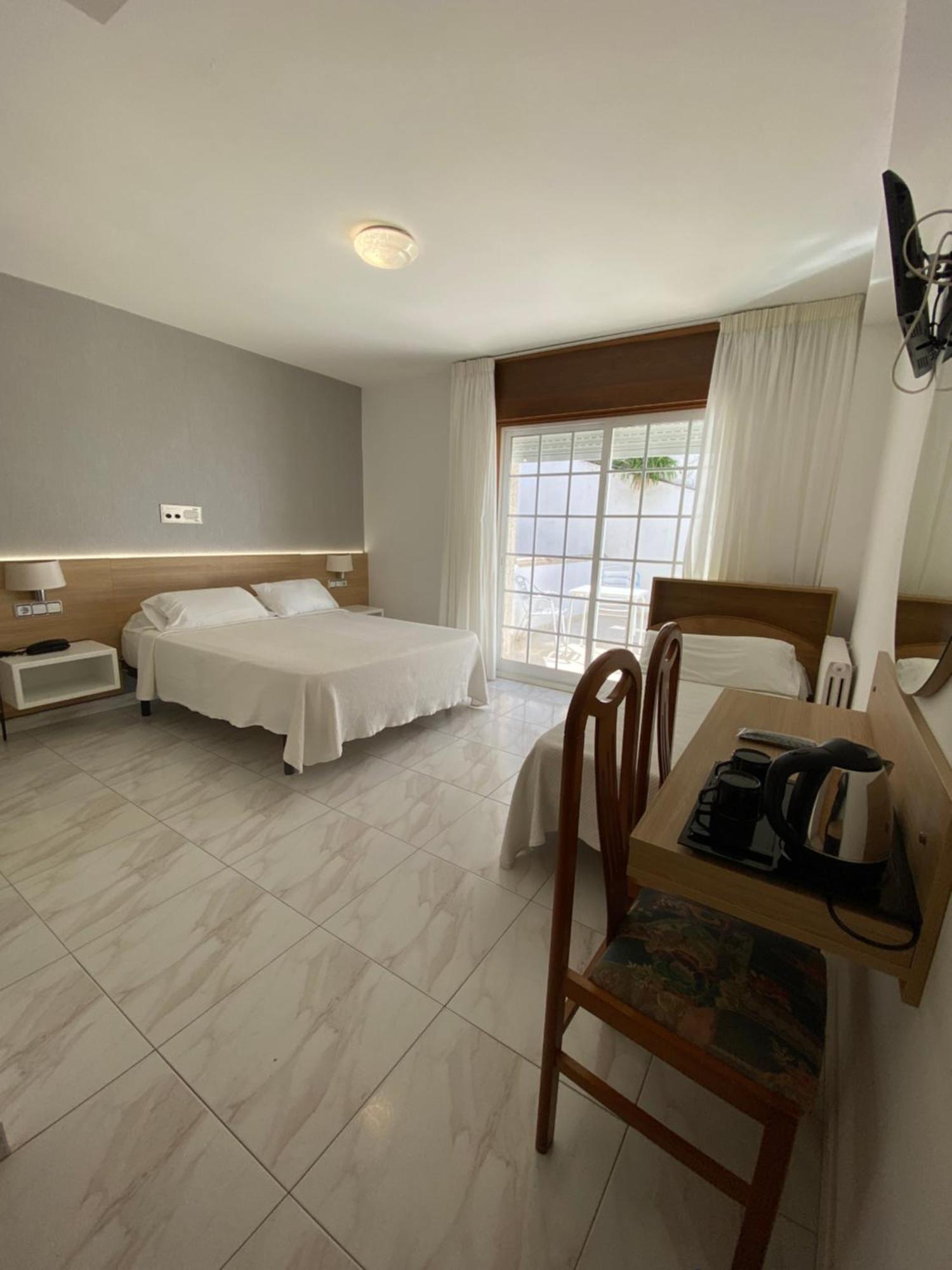 Quarto Duplo ou Twin com Cama Extra