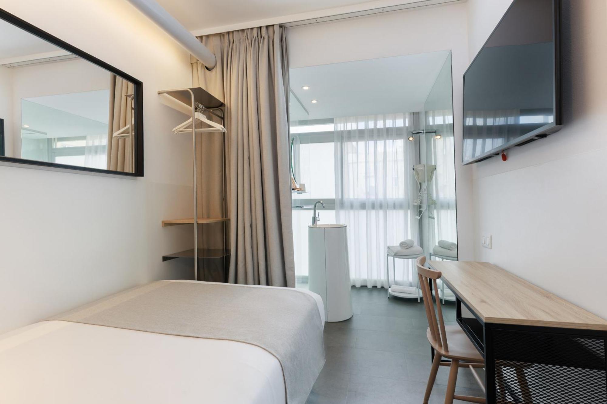 Single Room,1669826920:JPEG