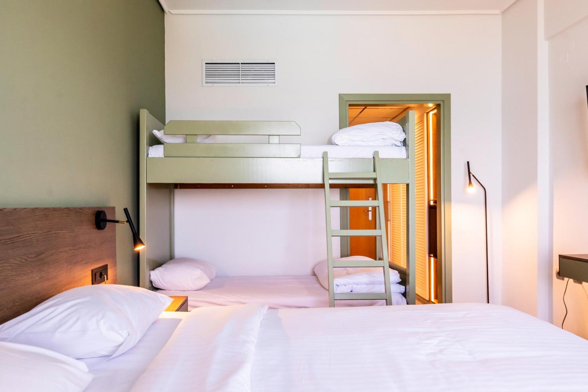 Quadruple Room (2 Adults + 2 Children) with Sea View