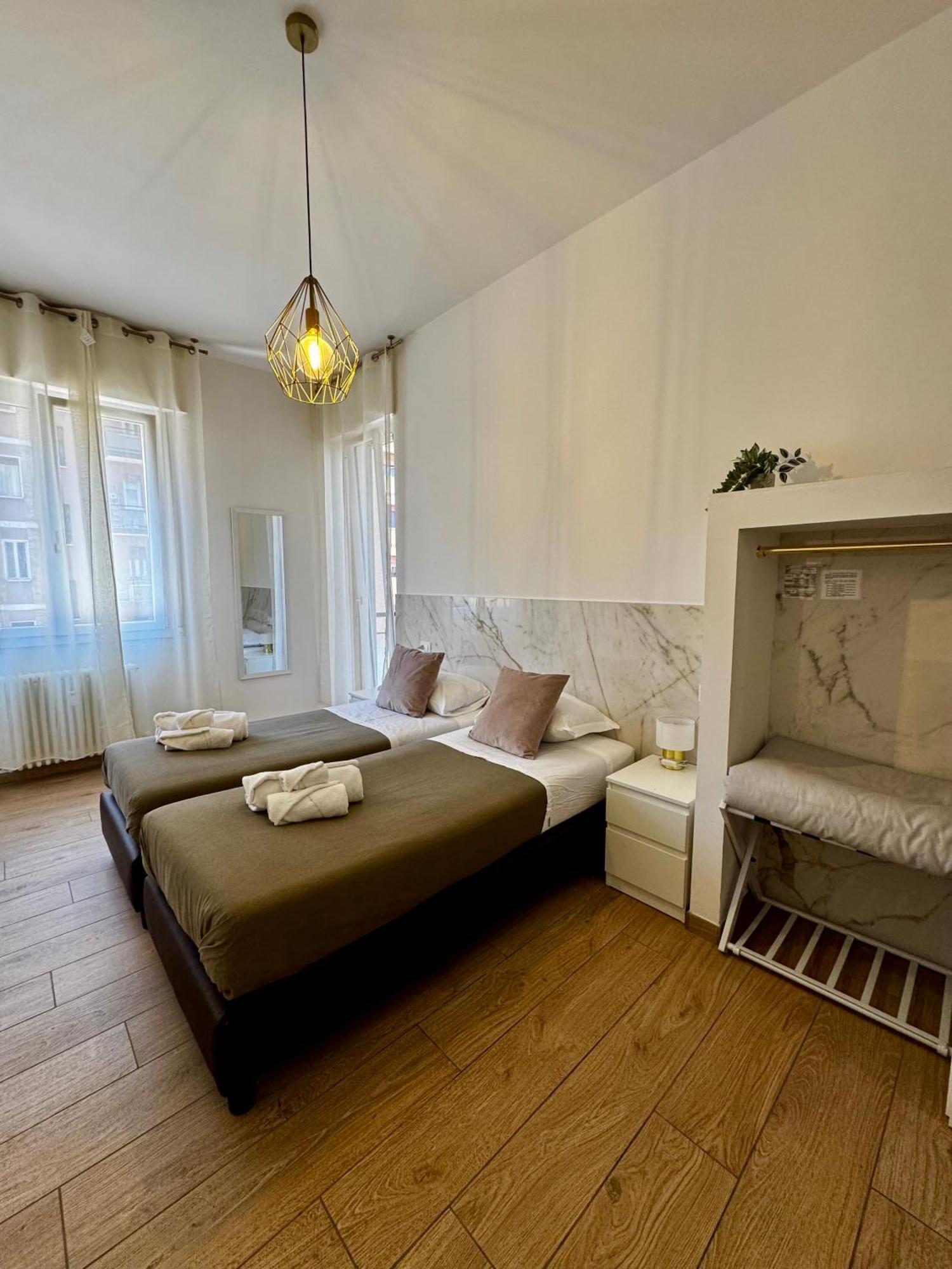 Camera Doppia con Letti Singoli con Bagno Privato