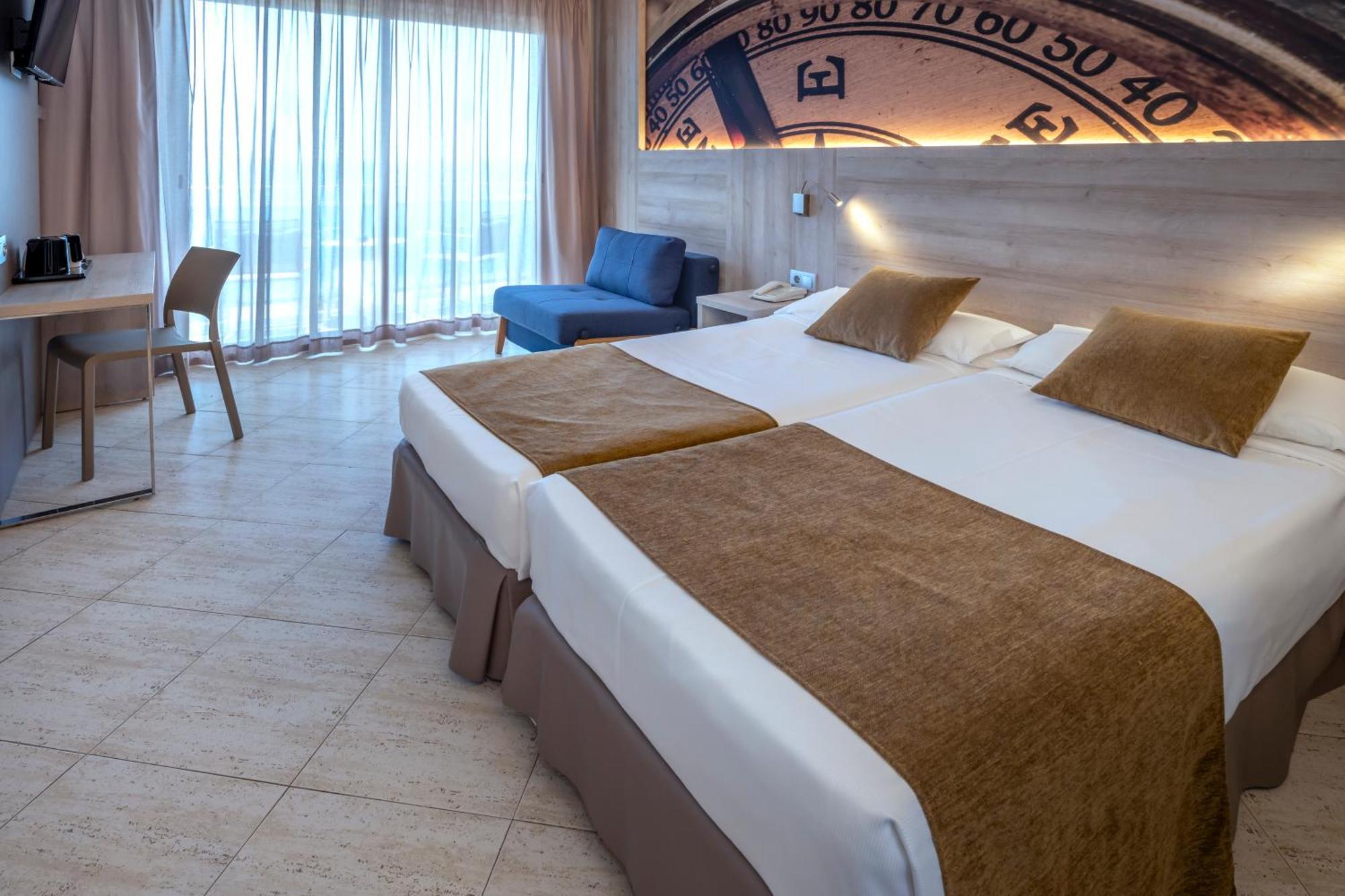 Double Room with Sea View,1687450488:JPEG