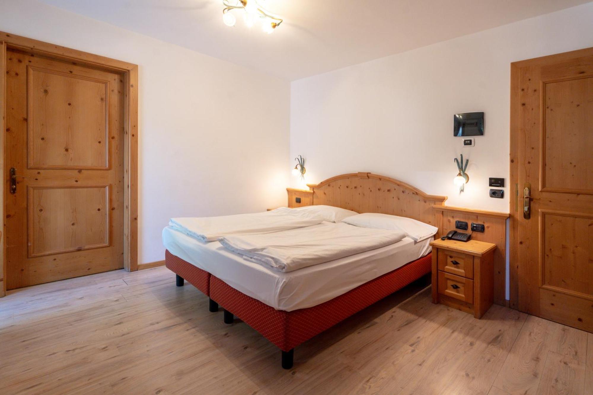 Standard Double or Twin Room Balcony,1688820783:JPEG