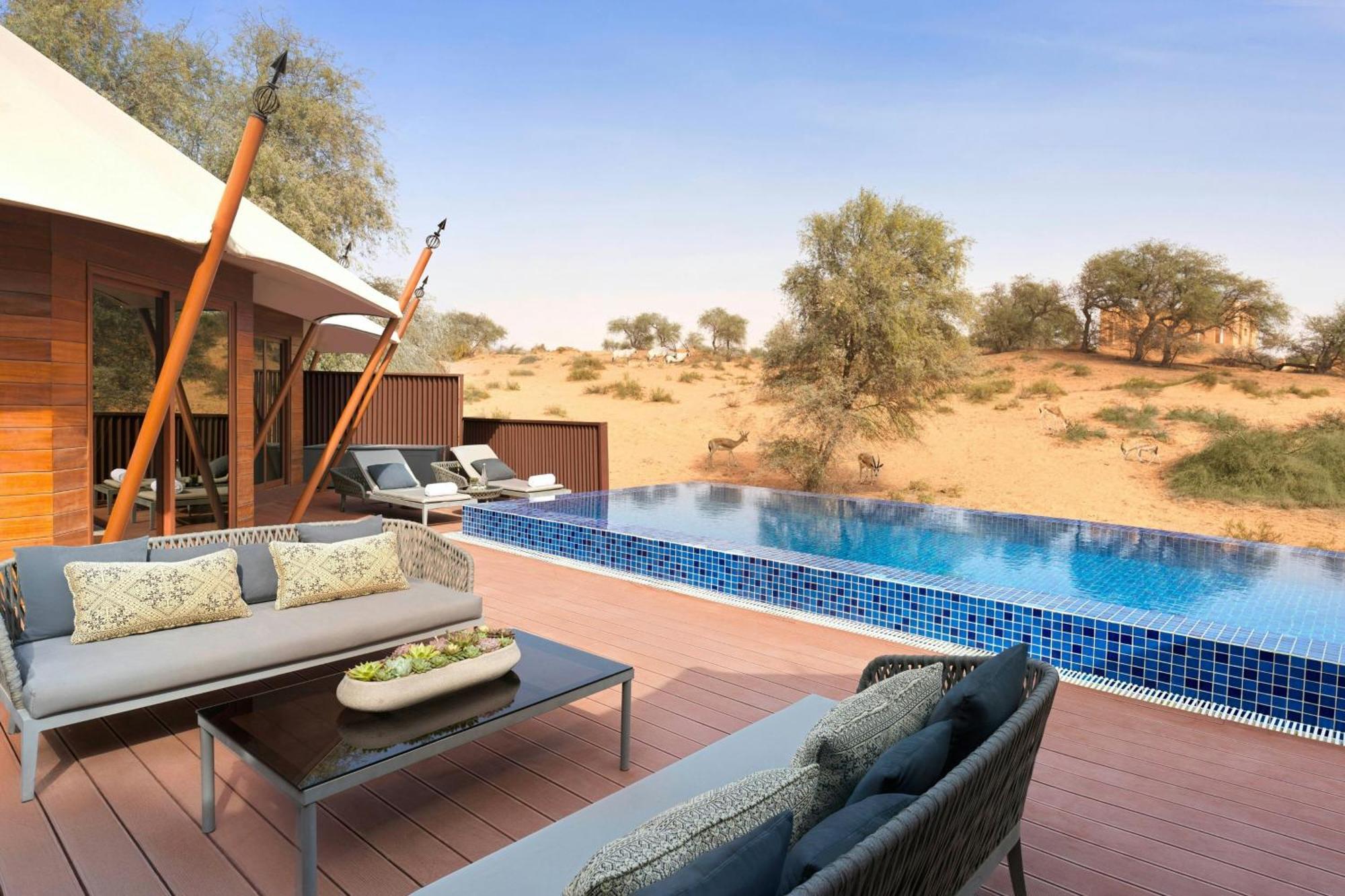 Vila Al Khaimah com Piscina sob Tenda