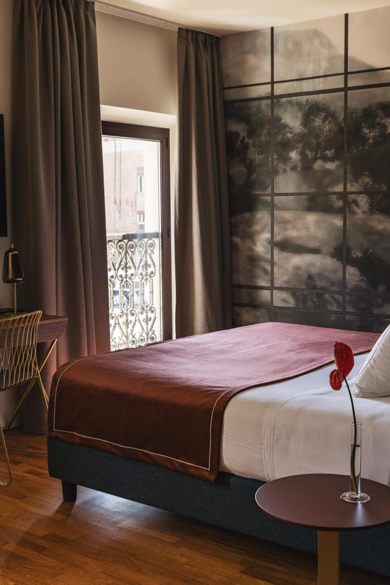 Deluxe Room,1703546950:JPEG