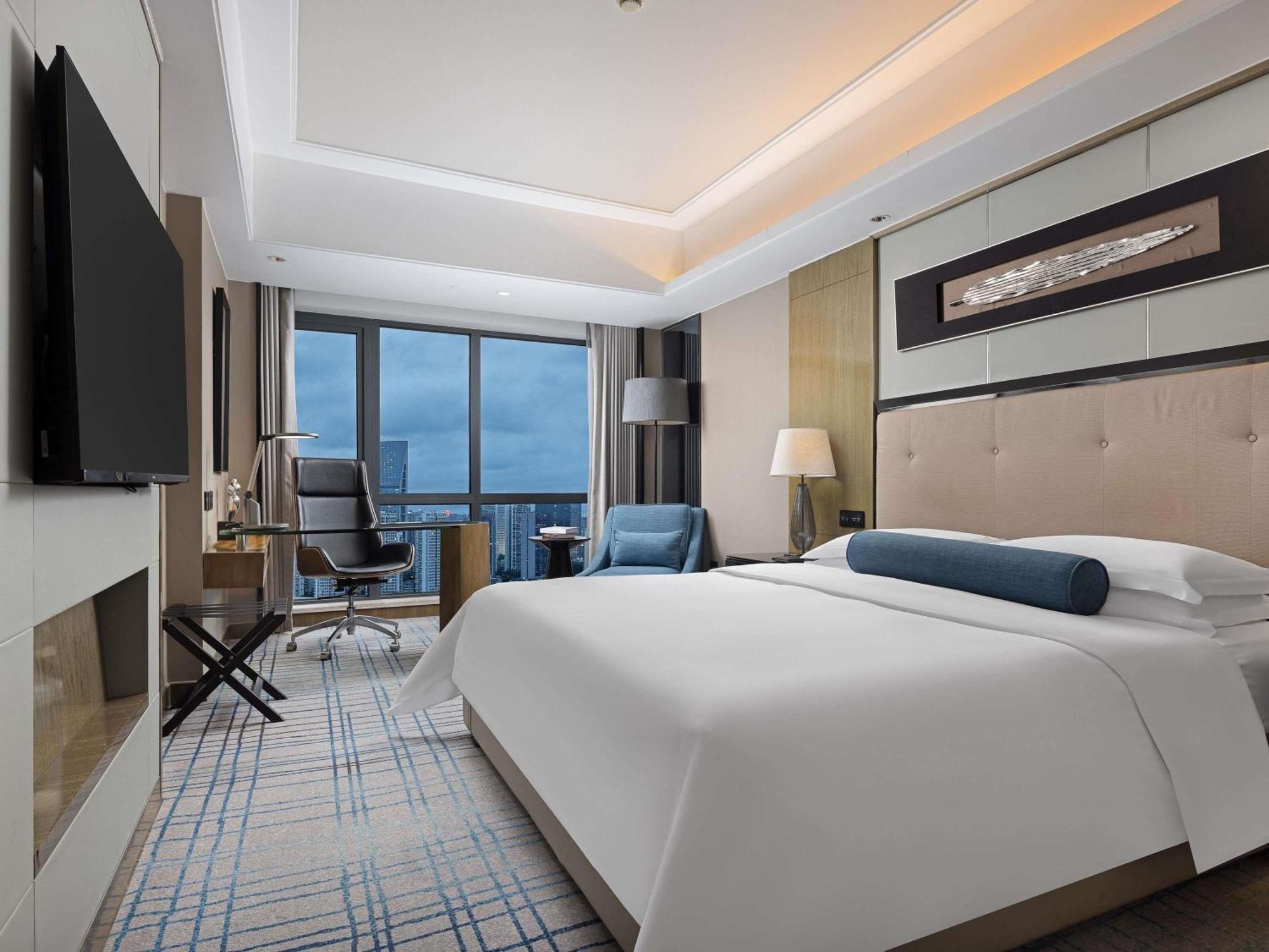 Deluxe Room,1652755418:JPEG