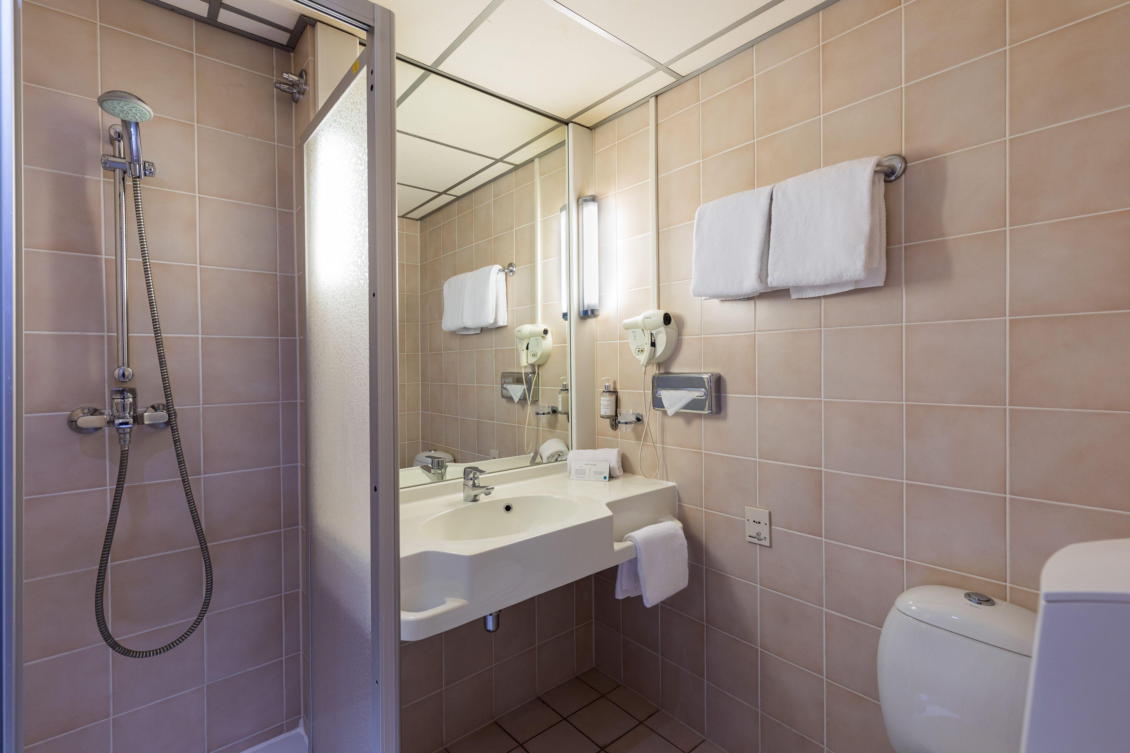 Single Room with Shower