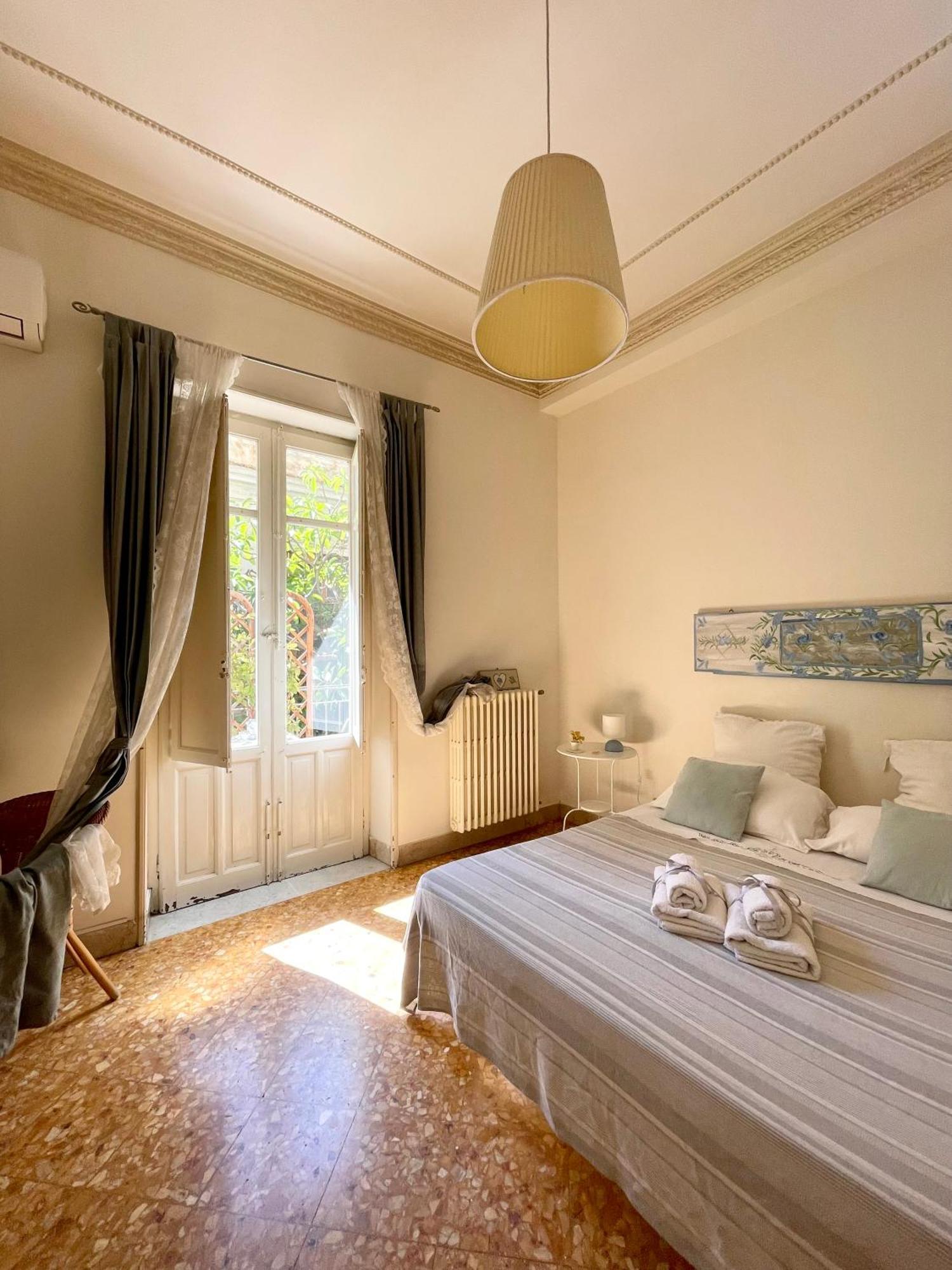 Double Room,1723021135:JPEG