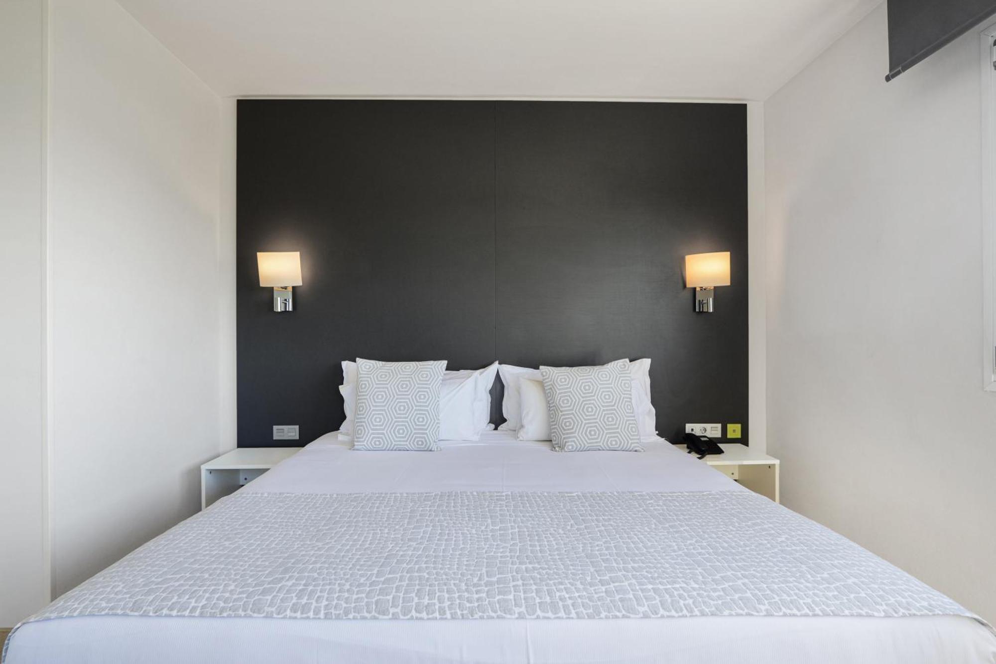 Junior Suite,1729990520:JPEG