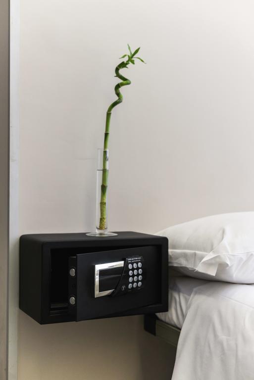 Bed 6-Bed Mixed Dormitory Room En suite Bathroom,747208418:JPEG