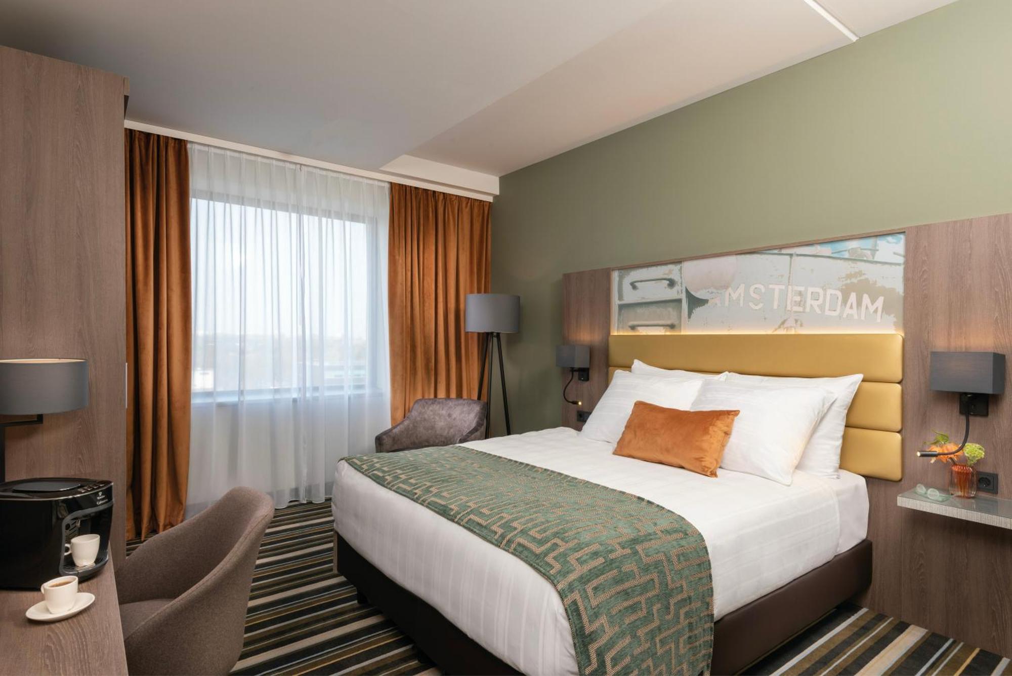 Comfort Kamer met 1 Queensize Bed