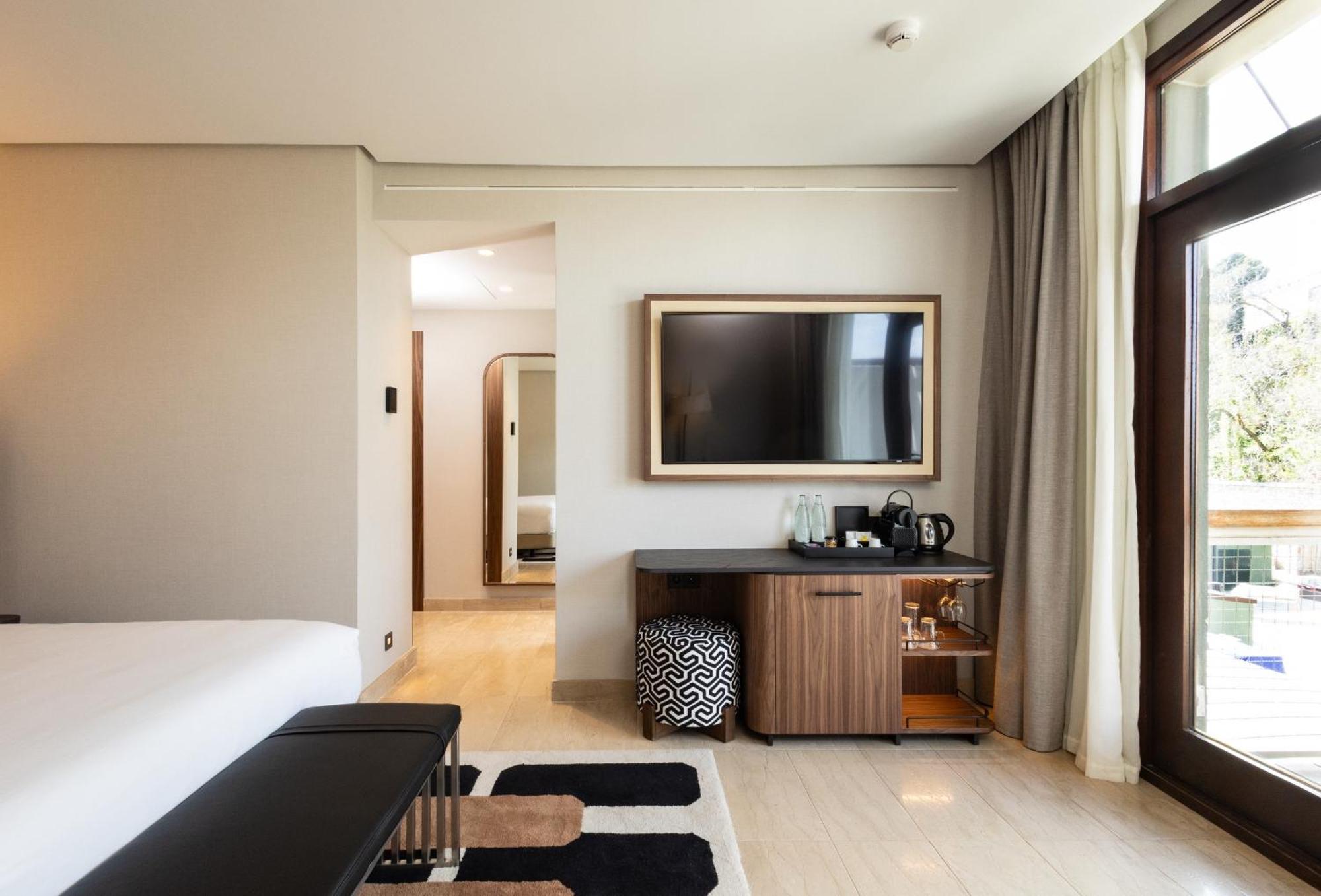 Doppelzimmer mit Balkon