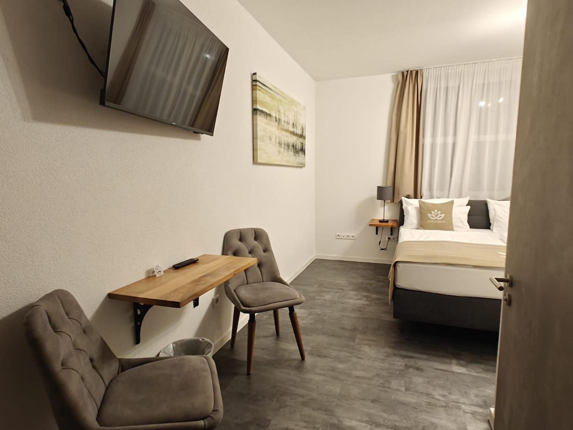 Chambre Double - Accessible aux Personnes à Mobilité Réduite