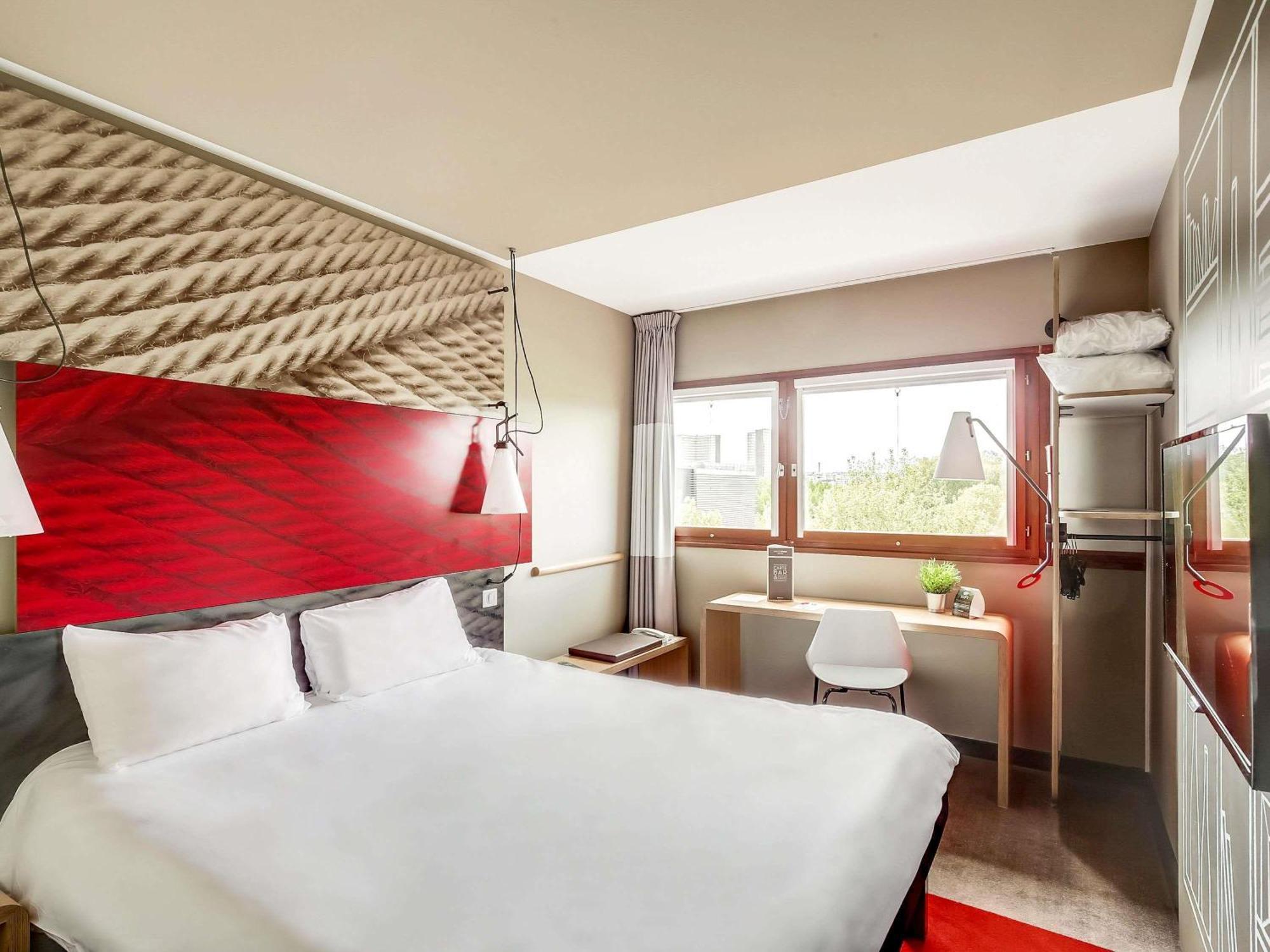 Quarto Duplo Standard