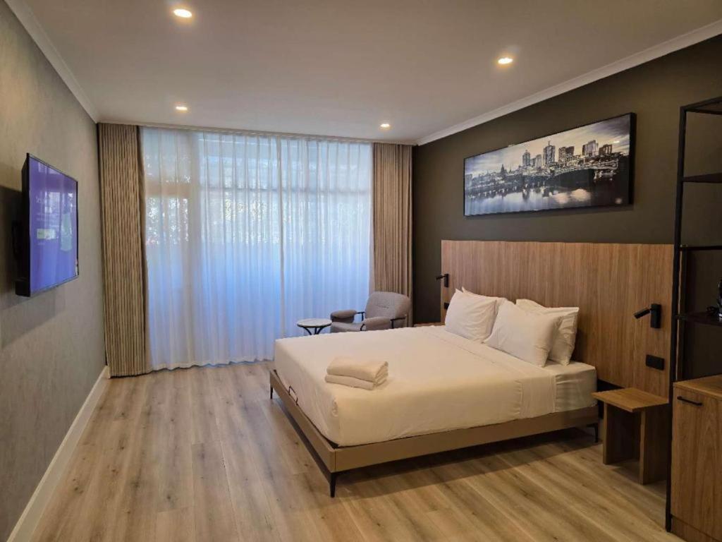 Habitación Deluxe con vistas a la piscina