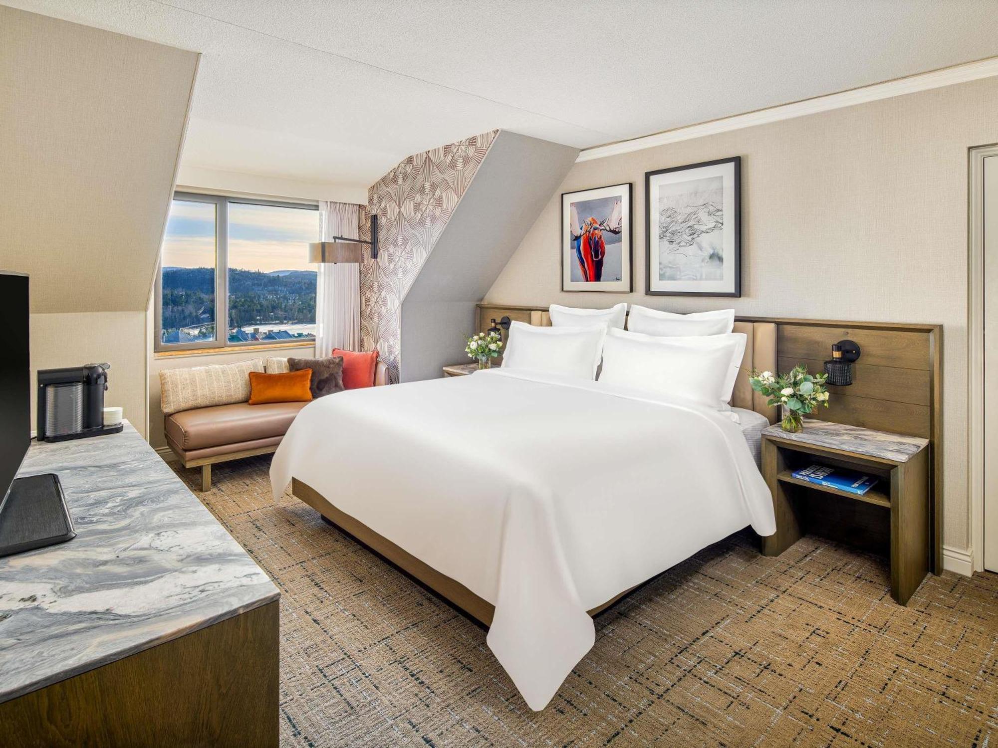 Fairmont Gold King Room with Exclusive Lounge Access