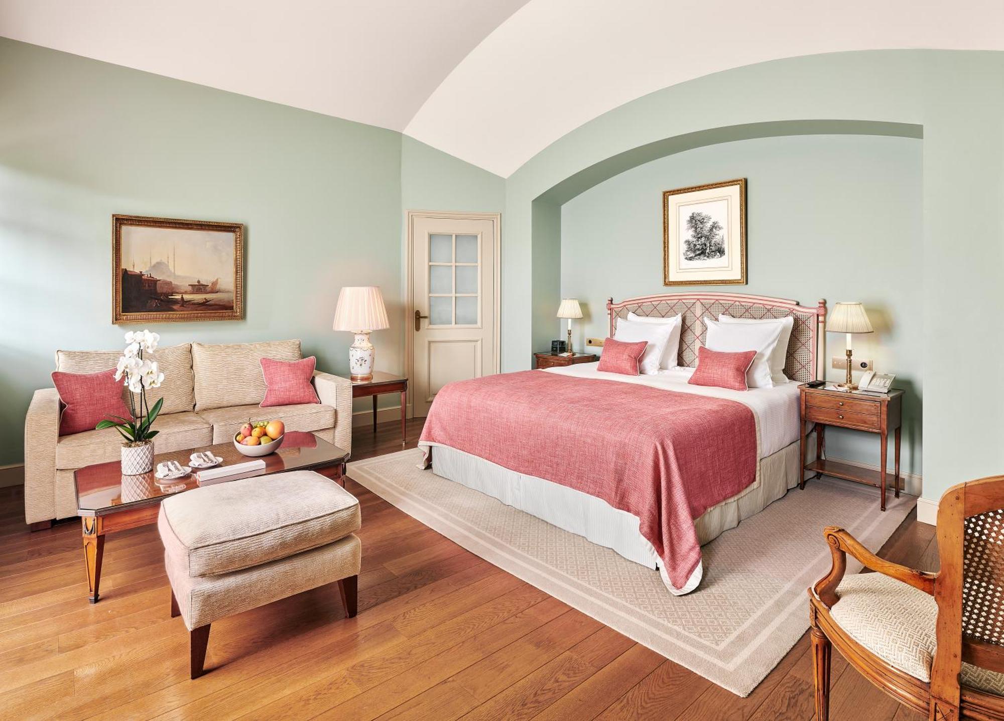 Junior Suite,1769825175:JPEG